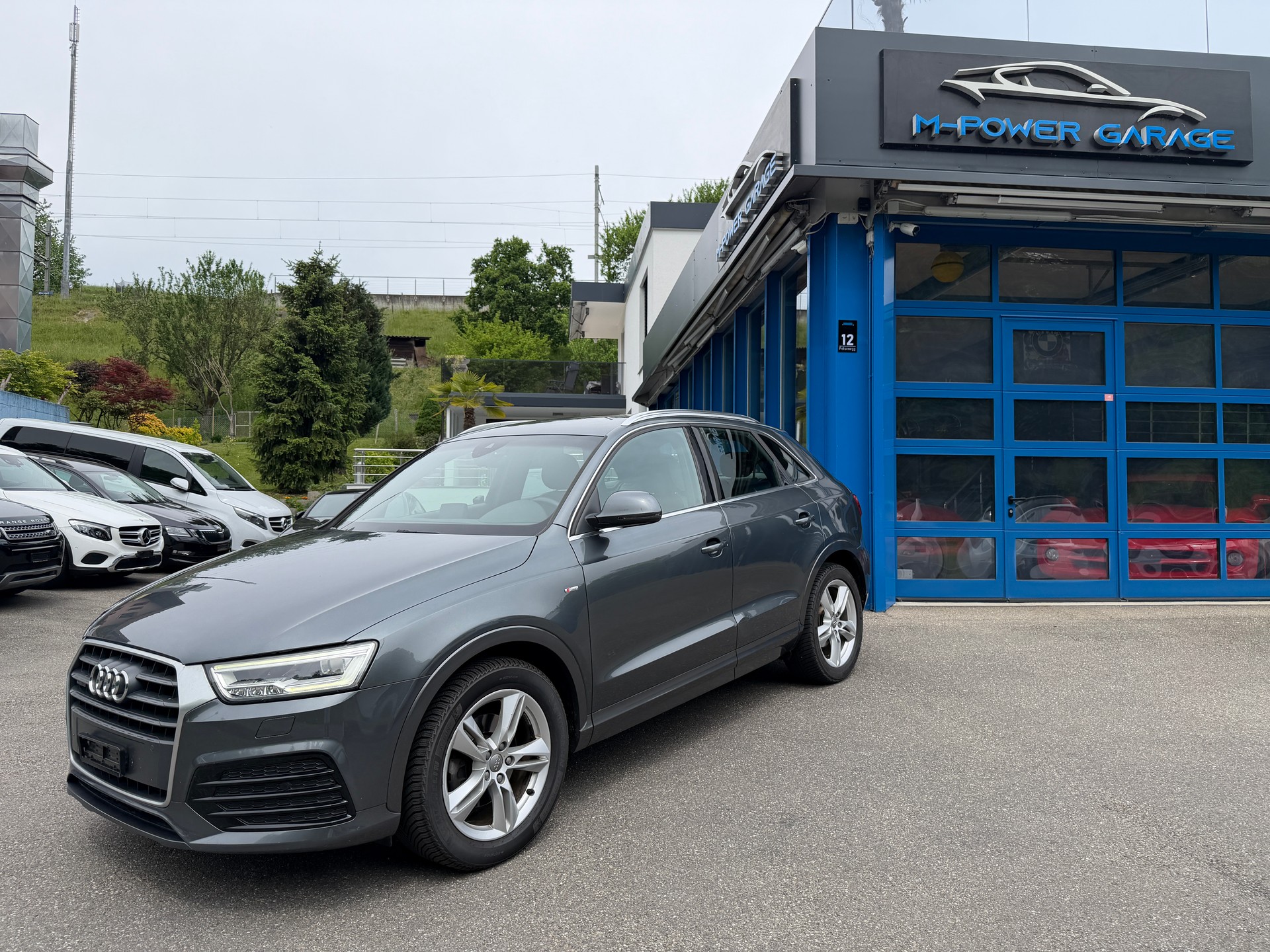 AUDI Q3 2.0 TFSI sport quattro S-tronic