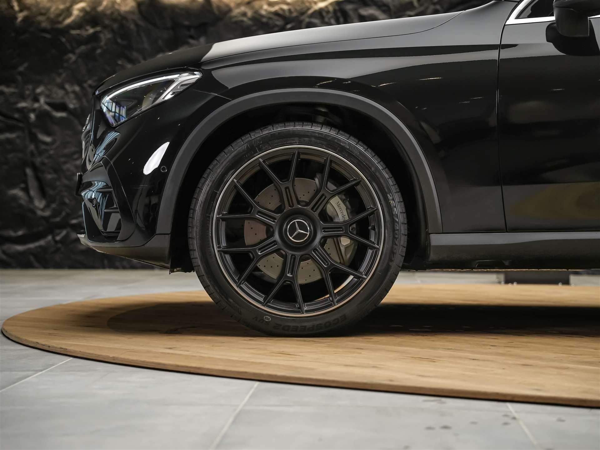 MERCEDES-BENZ GLC 220 d AMG Line 4Matic 9G-Tronic *21 Zoll*AMG Advanced Paket*Burmester*Rückfahrkamera*-image-14