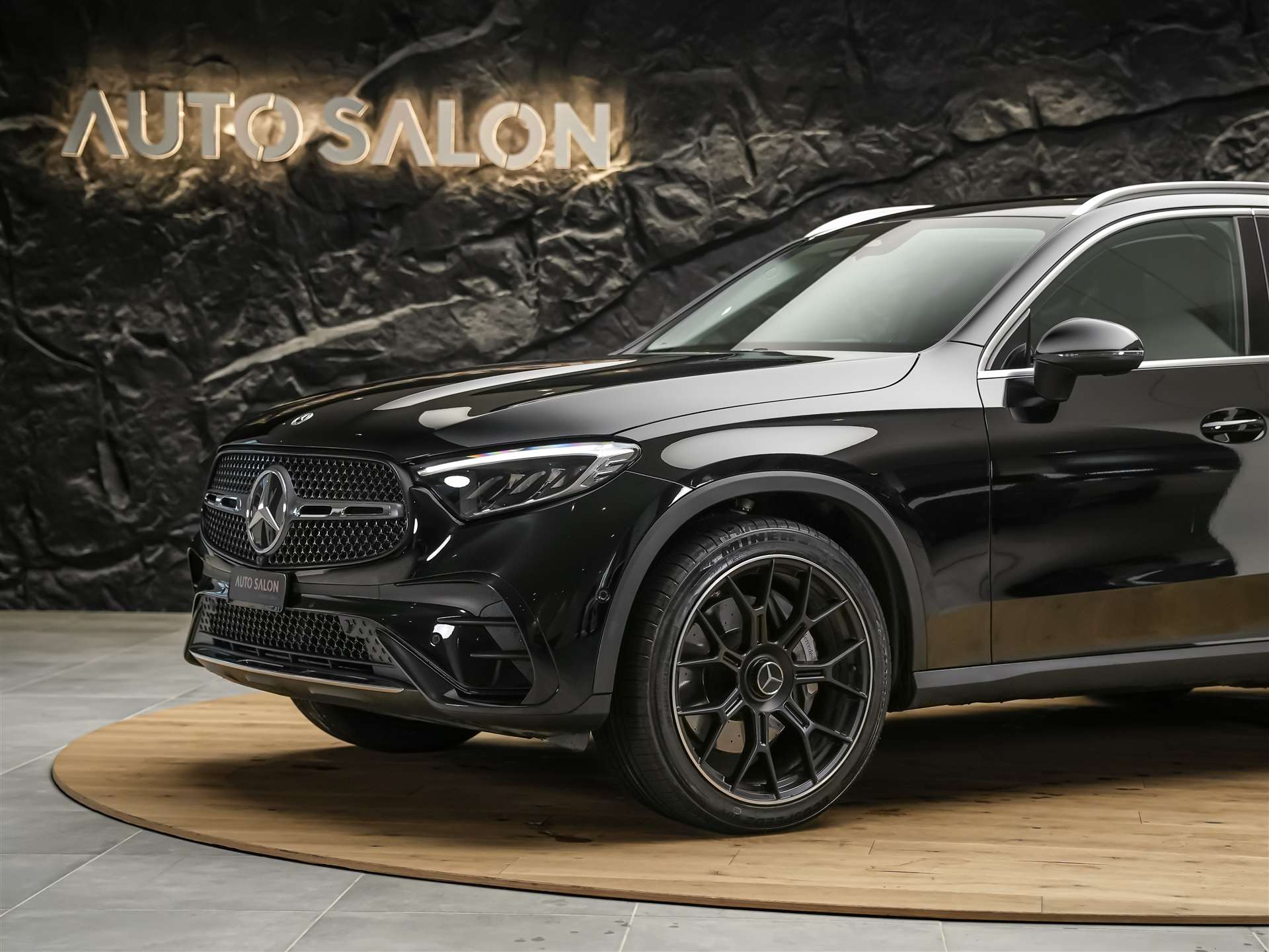 MERCEDES-BENZ GLC 220 d AMG Line 4Matic 9G-Tronic *21 Zoll*AMG Advanced Paket*Burmester*Rückfahrkamera*-image-12