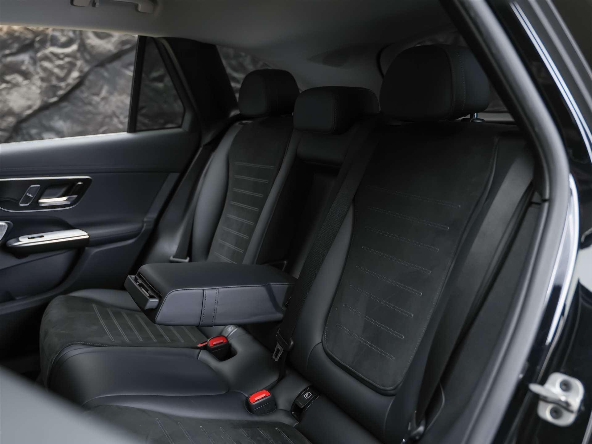 MERCEDES-BENZ GLC 220 d AMG Line 4Matic 9G-Tronic *21 Zoll*AMG Advanced Paket*Burmester*Rückfahrkamera*-image-11