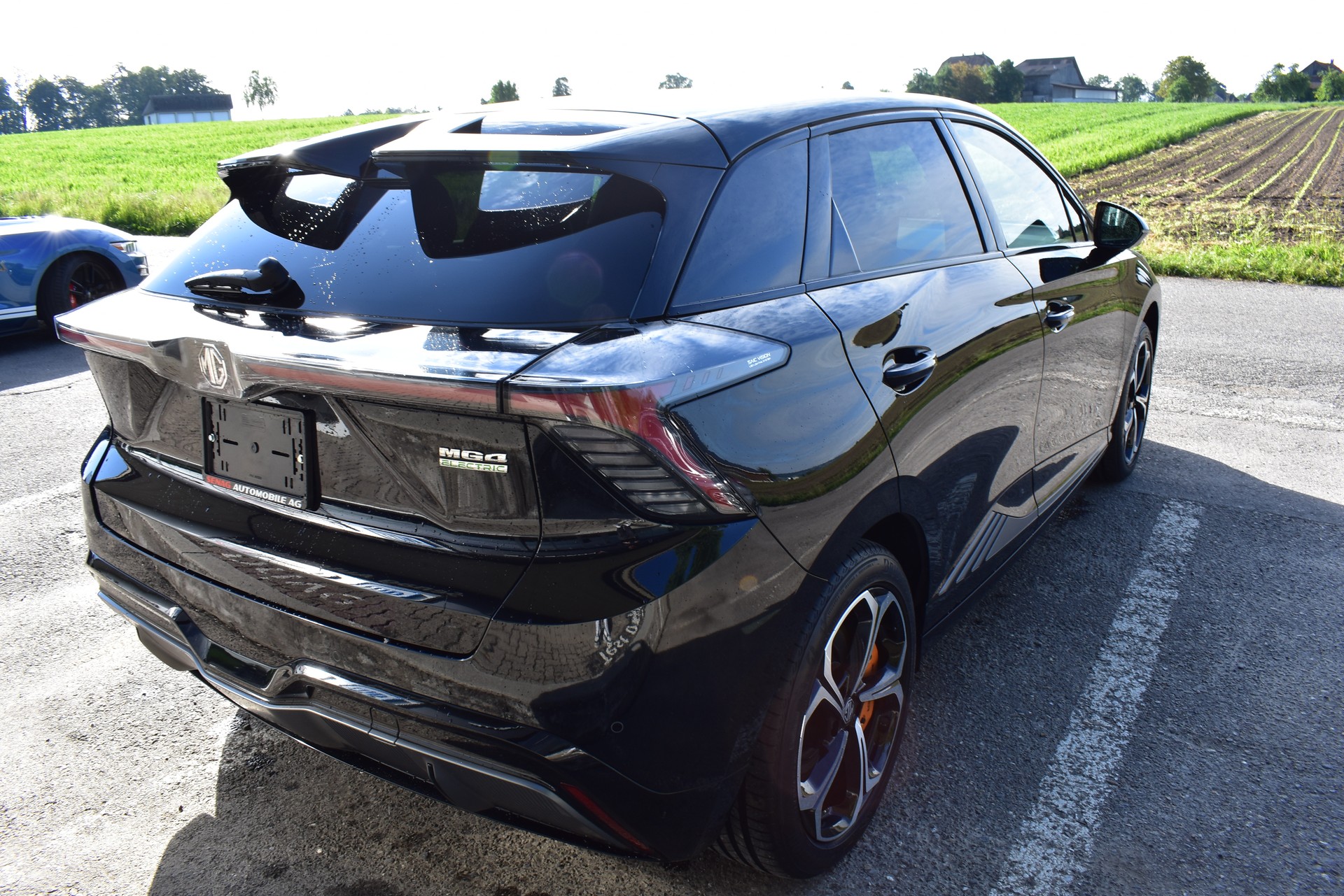 MG 4 EV 64kWh Xpower AWD-image-4