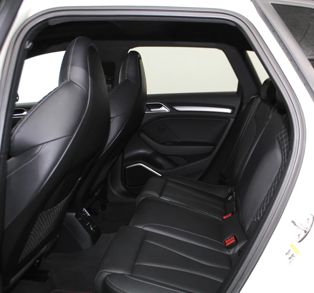 AUDI S3 Sportback 2.0 TFSI quattro S-tronic / CH- Fahrzeug-image-9