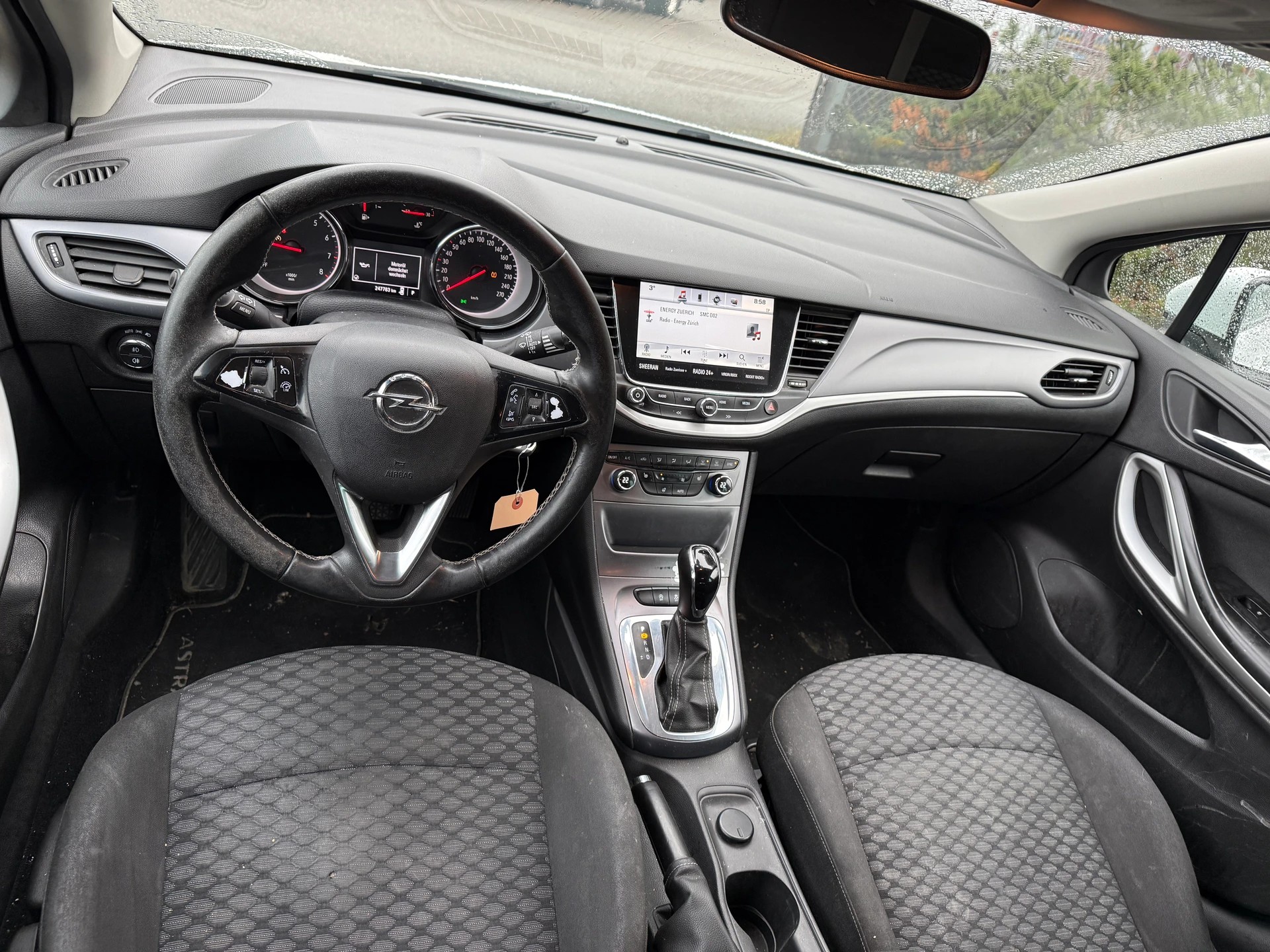 OPEL Astra Sports Tourer 1.4i Turbo Enjoy Automatic-image-8