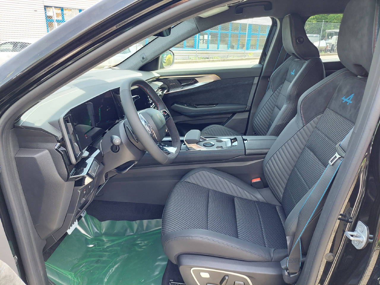 RENAULT Espace 1.2 E-Tech esprit Alpine 200-image-5