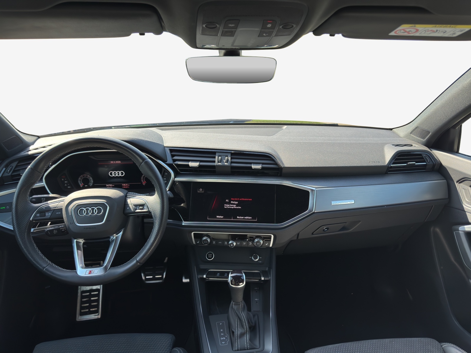 AUDI Q3 Sportback 40 TFSI S line quattro S-tronic-image-8