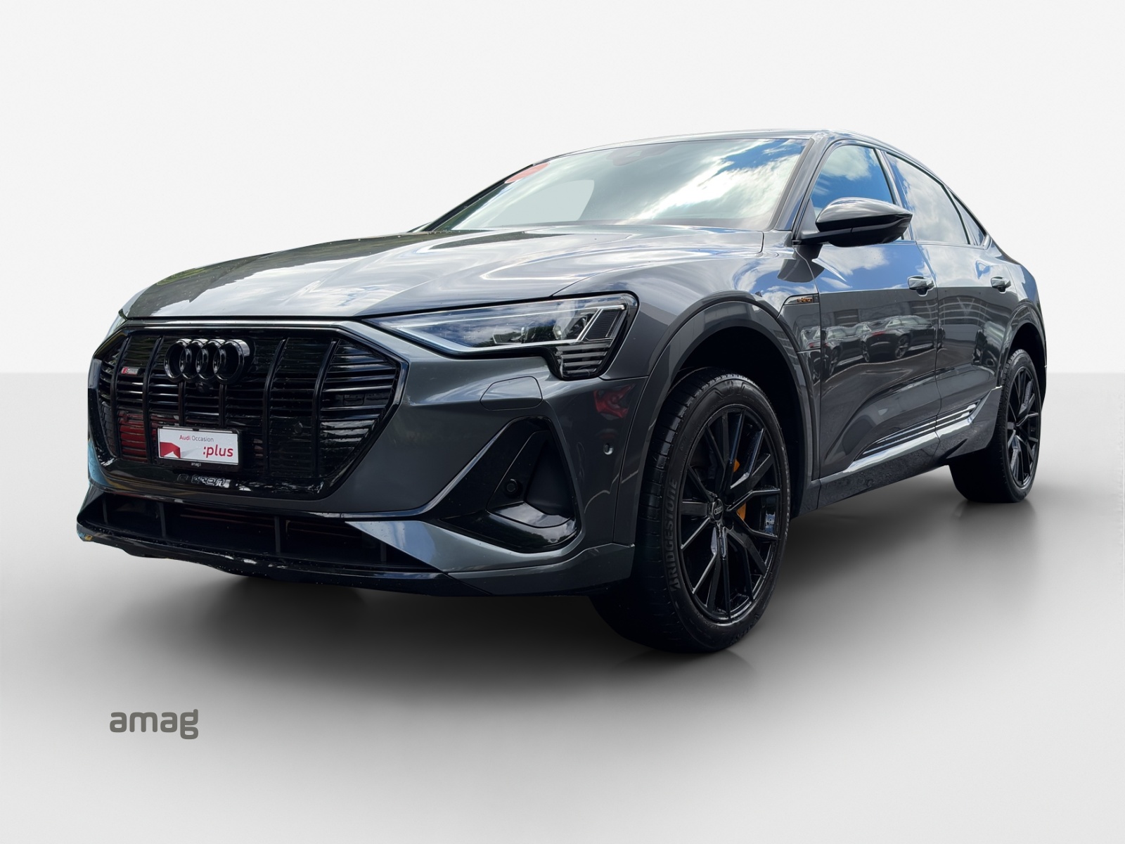 AUDI e-tron 55 Sportback S Line quattro-image-0