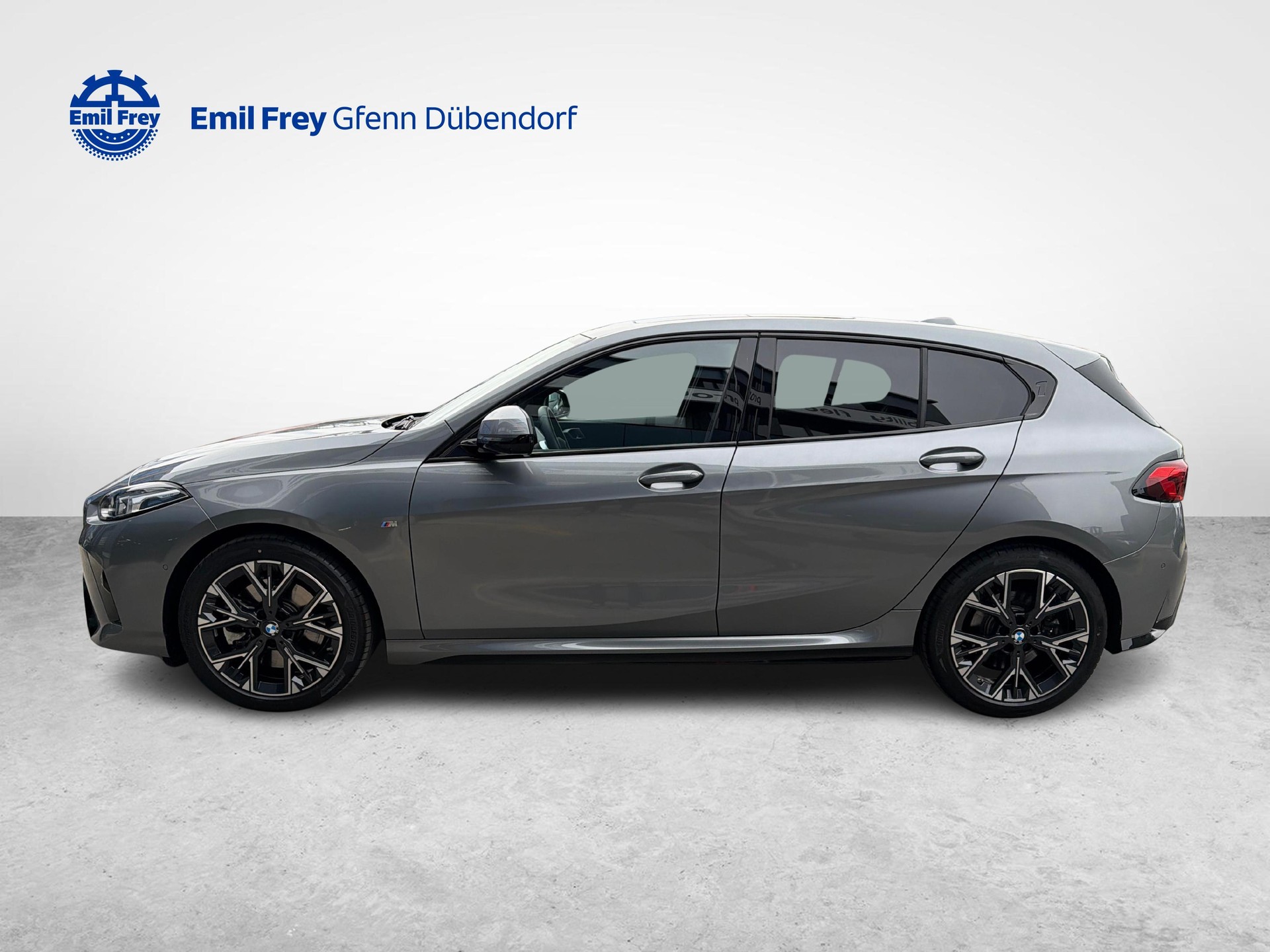 BMW 123 xDrive-image-5