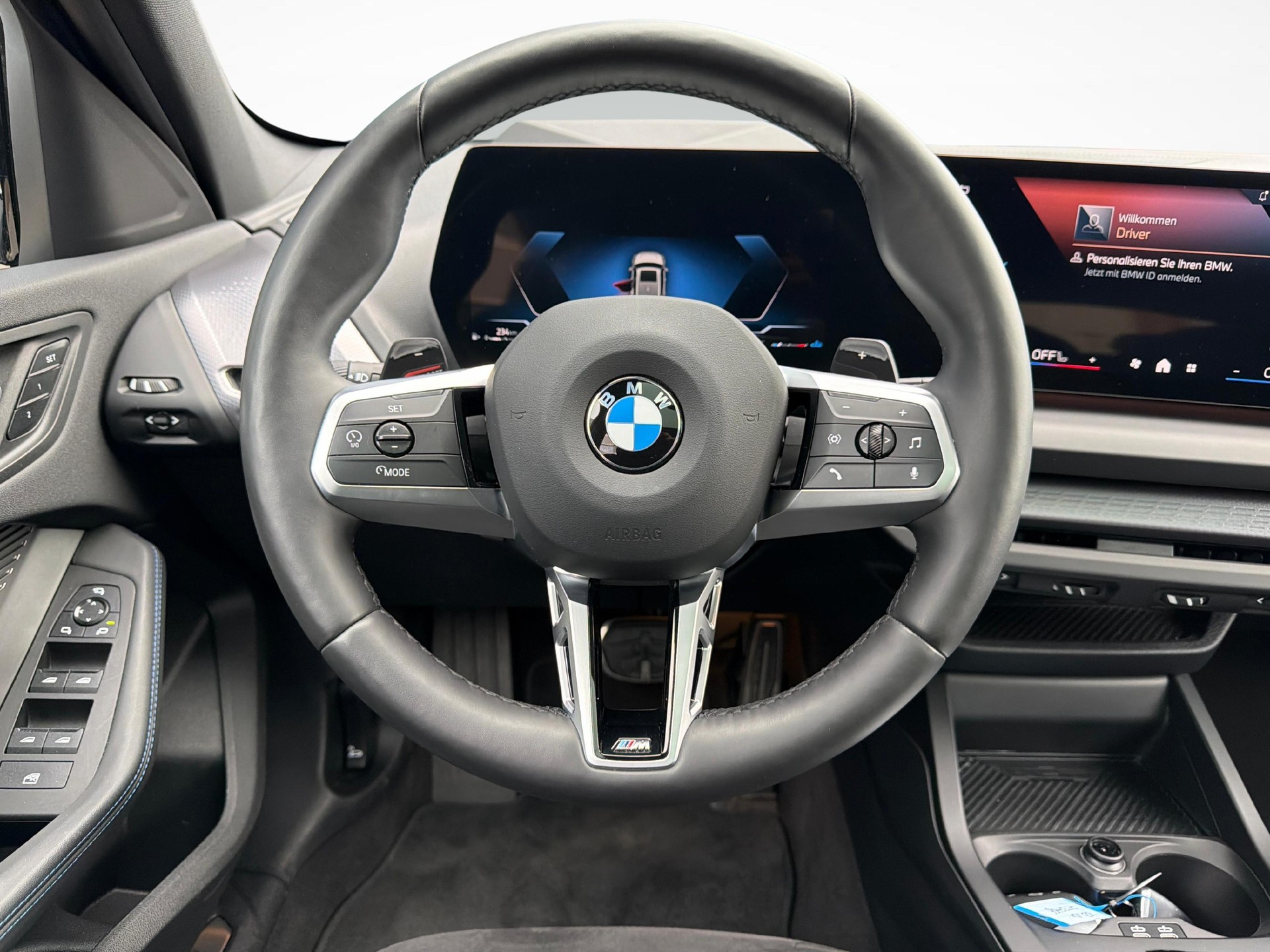 BMW 123 xDrive-image-13