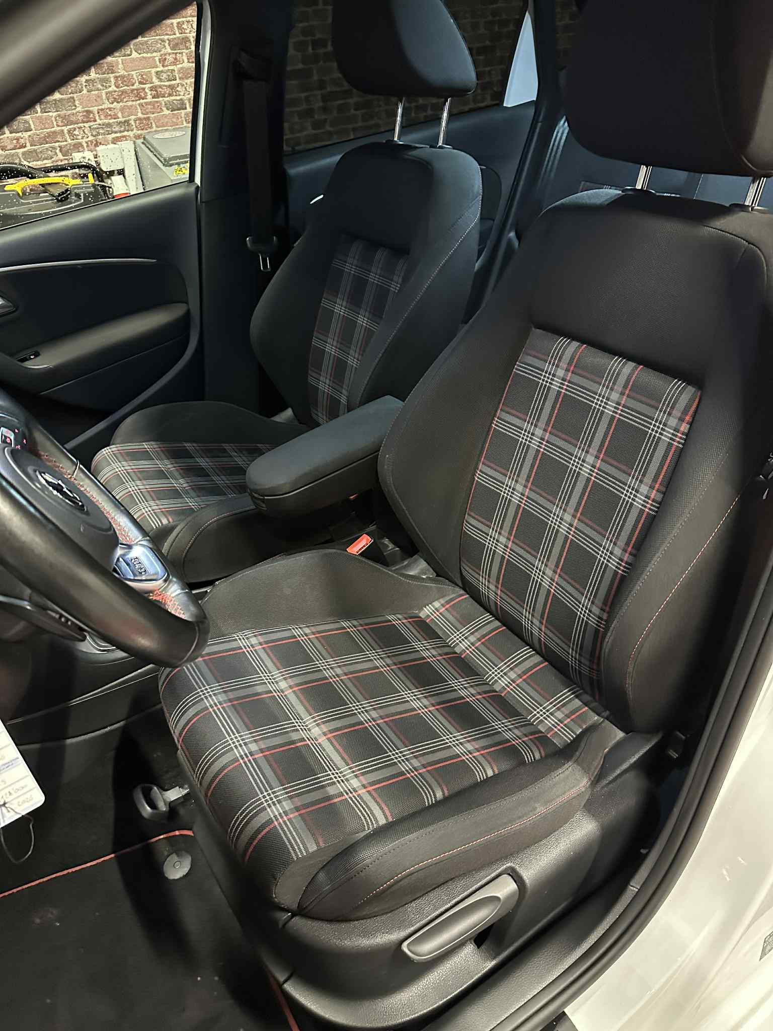 VW Polo 1.8 TSI GTI DSG-image-10