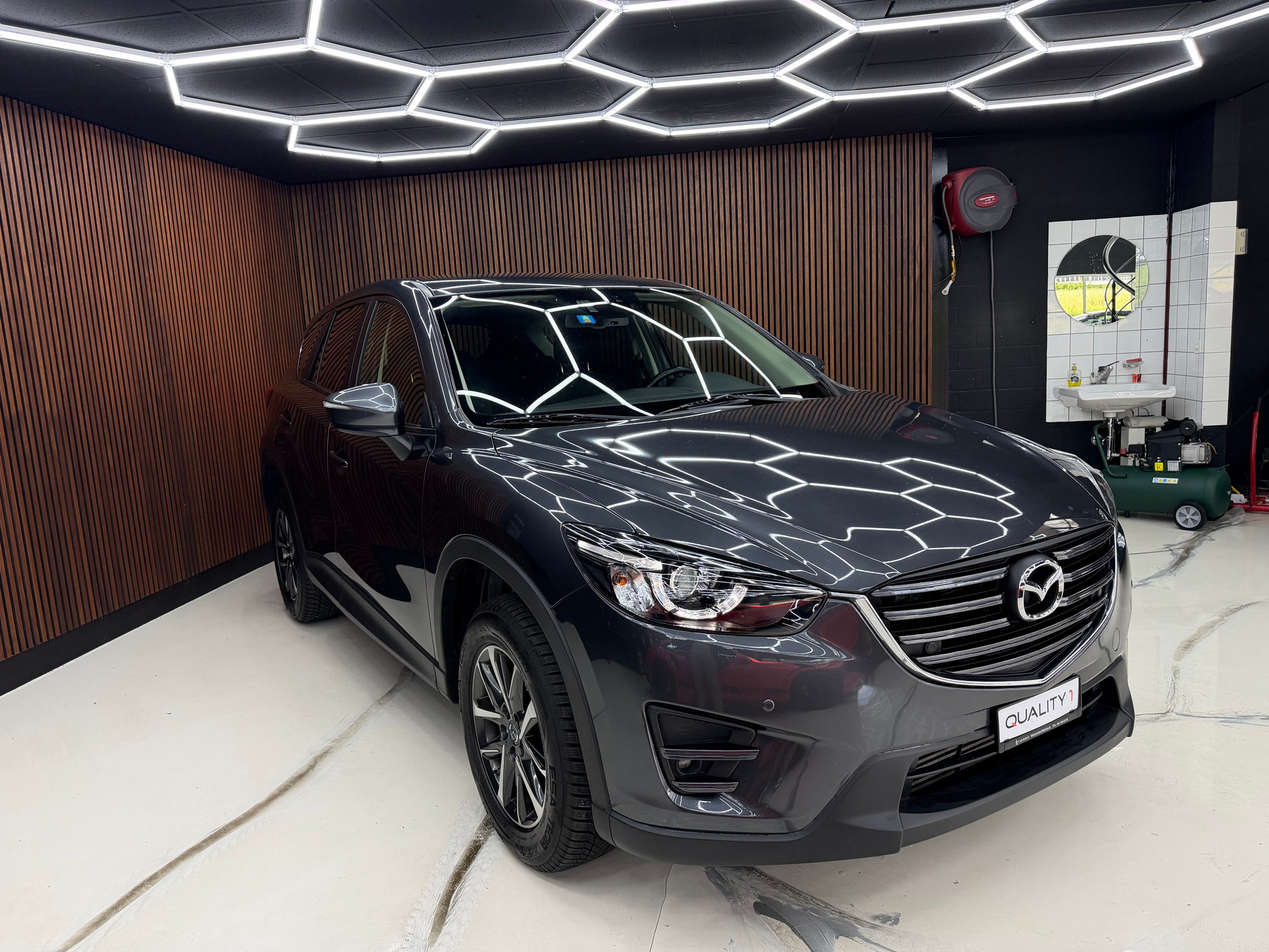 MAZDA CX-5 2.2 D Ambition FWD Automatic-image-2