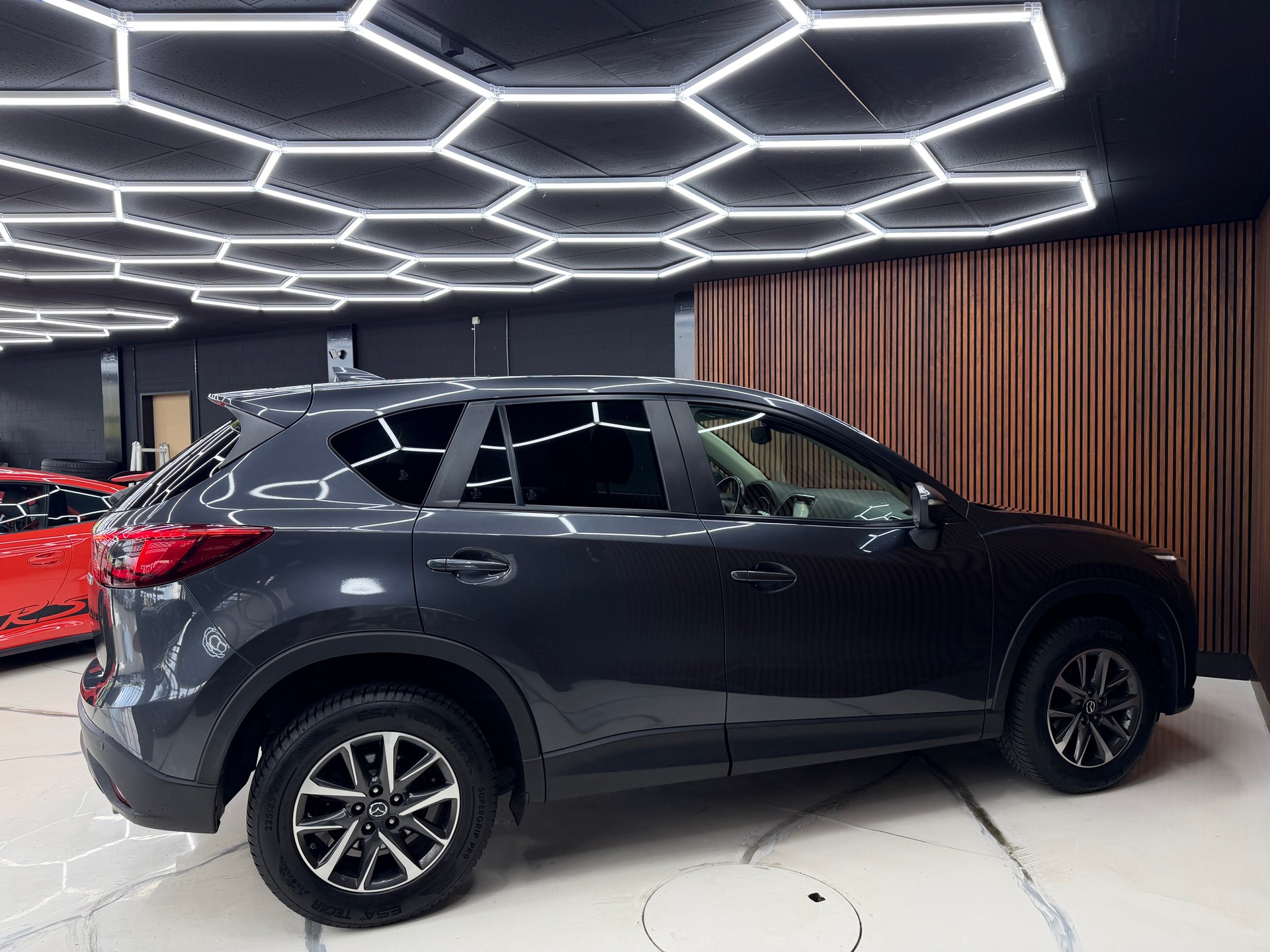 MAZDA CX-5 2.2 D Ambition FWD Automatic-image-5