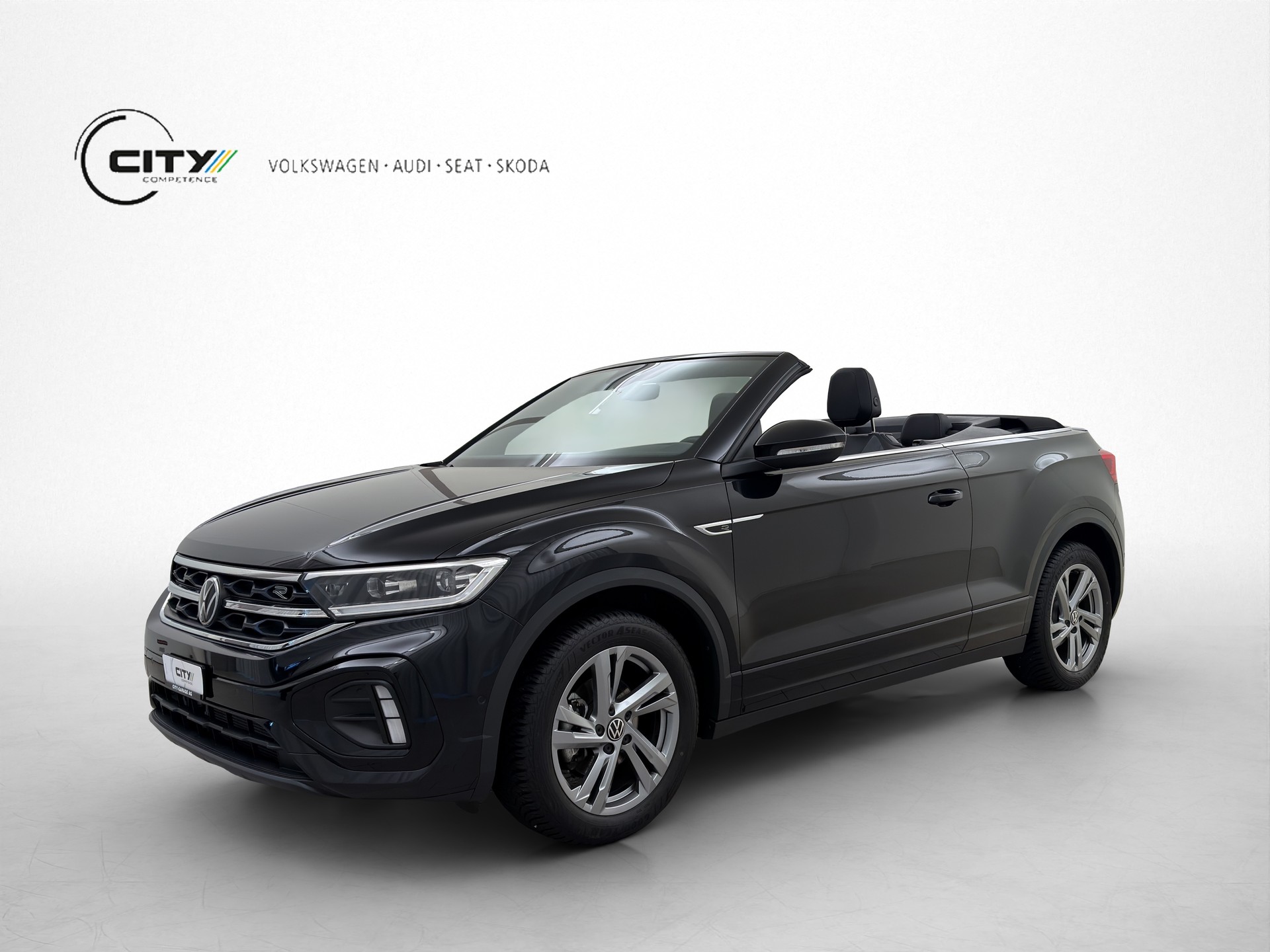 VW T-Roc Cabriolet 1.5 TSI R-Line-image-0