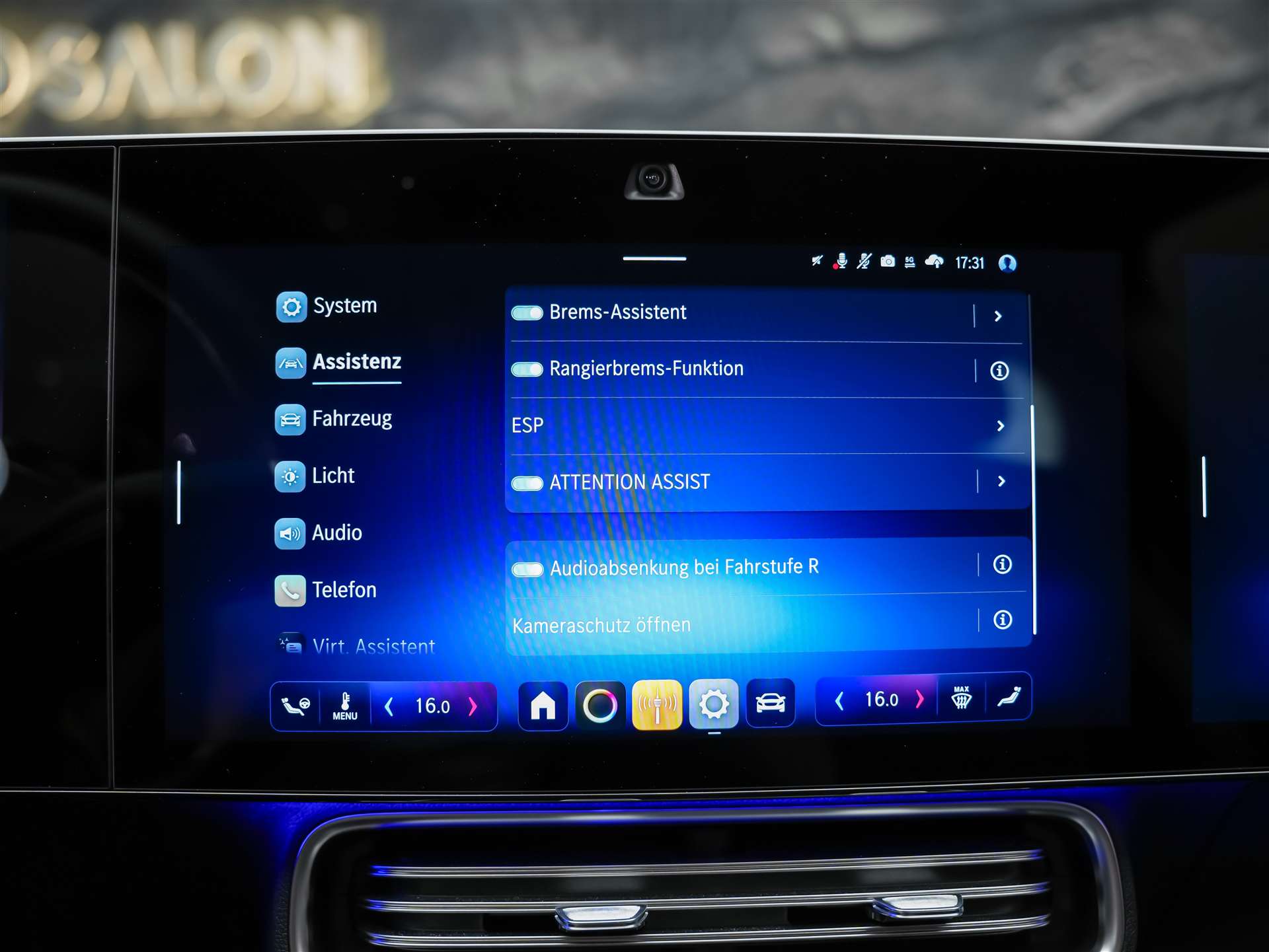 MERCEDES-BENZ CLA 200 8G-DCT *NEUES MODELL*Panorama*Superscreen*Abstandsregler*-image-34
