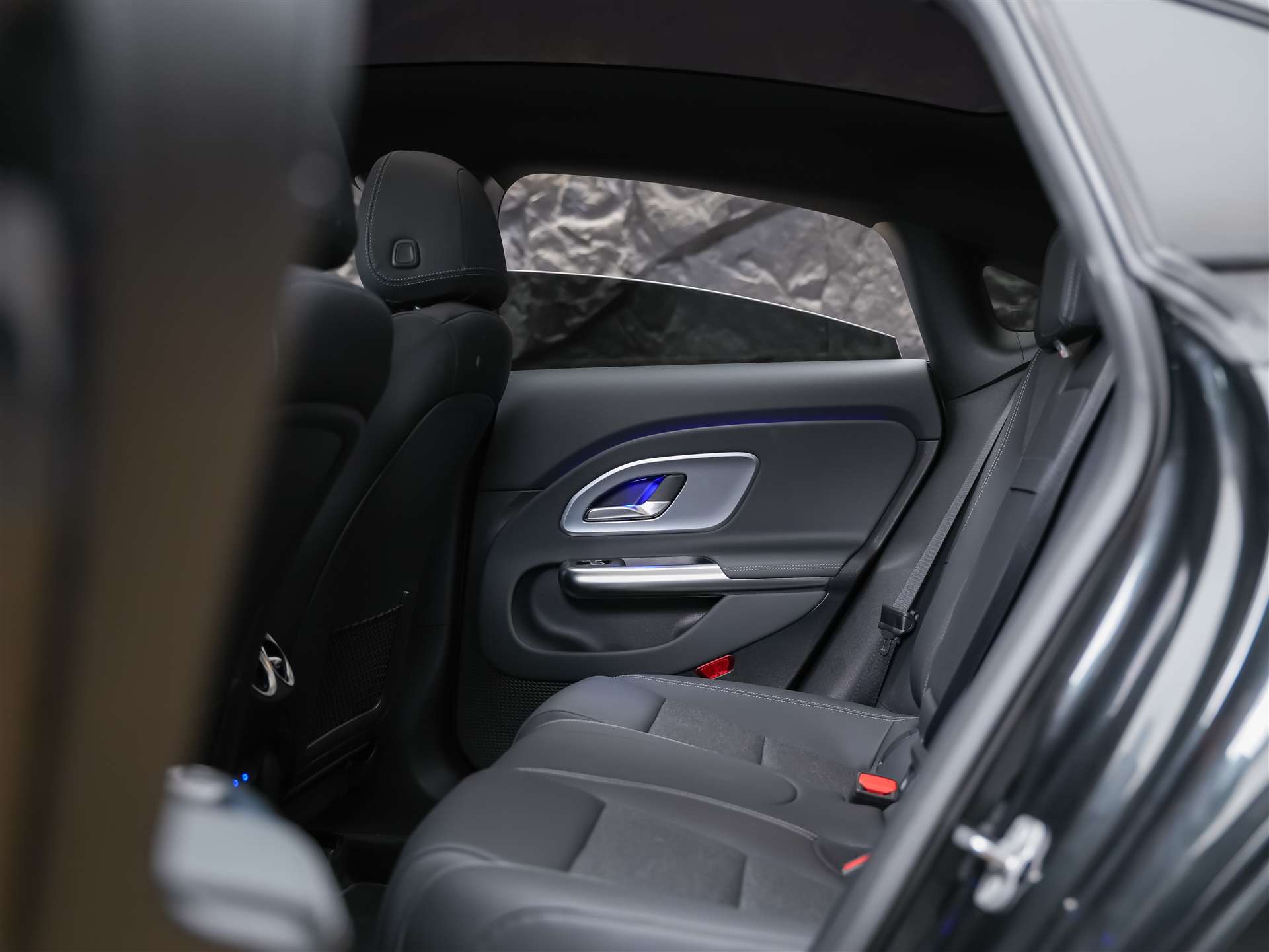 MERCEDES-BENZ CLA 200 8G-DCT *NEUES MODELL*Panorama*Superscreen*Abstandsregler*-image-12
