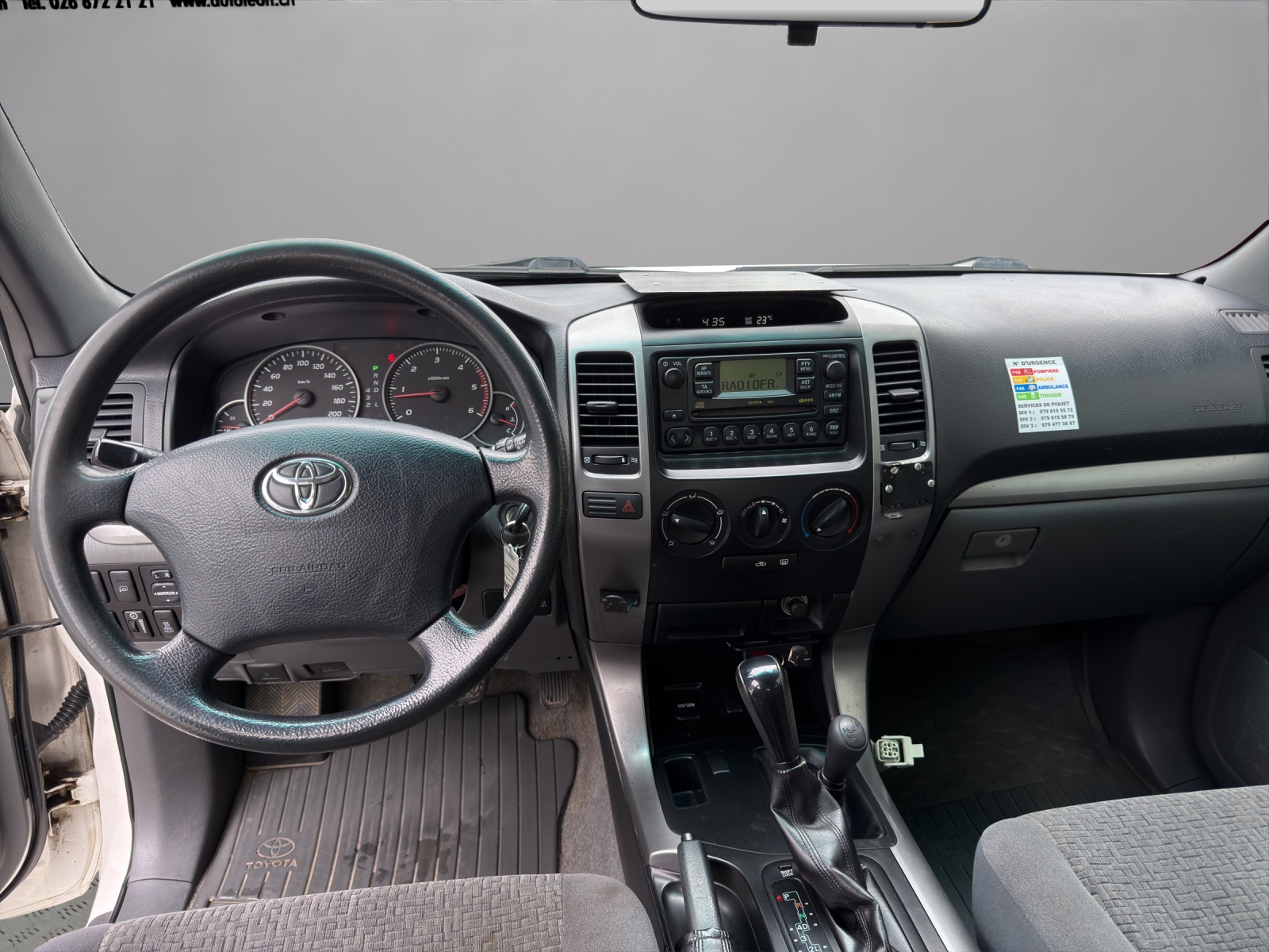 TOYOTA Land Cruiser 3.0 TD Linea Sol Executive-image-13