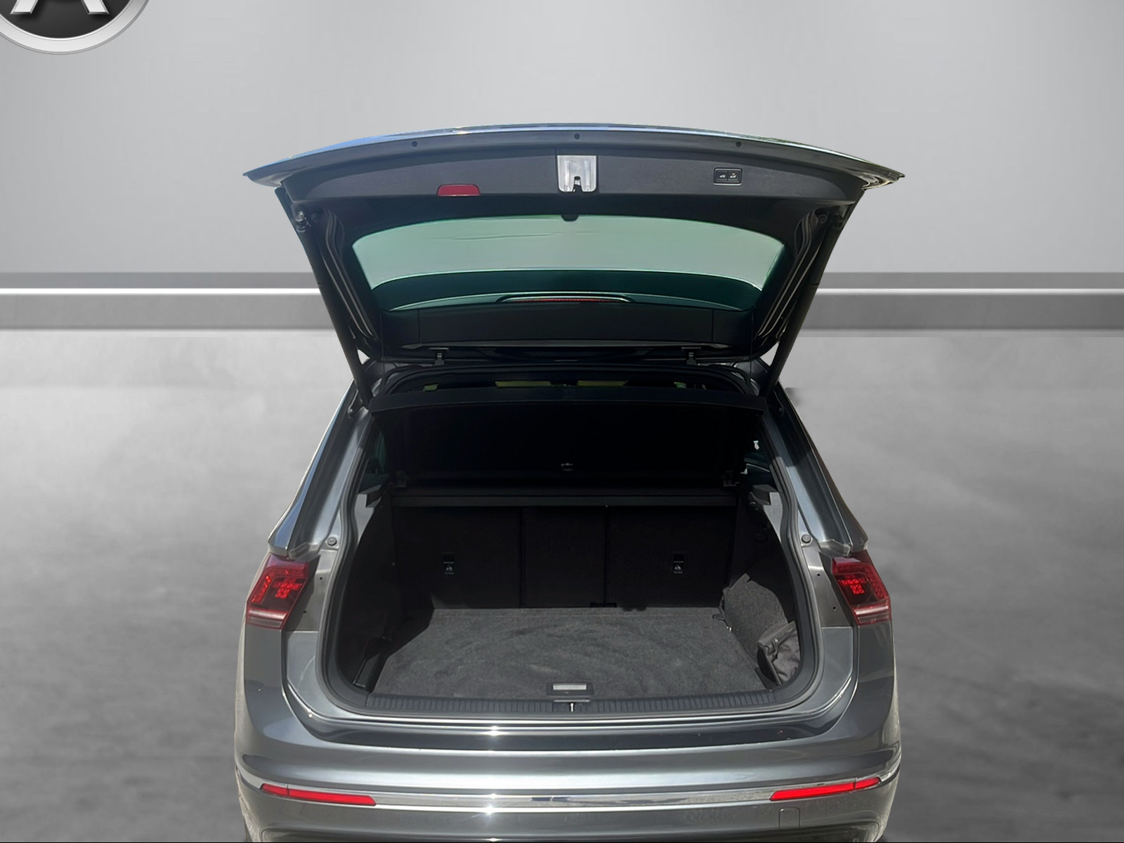VW Tiguan 2.0TSI Highline 4Motion DSG-image-3