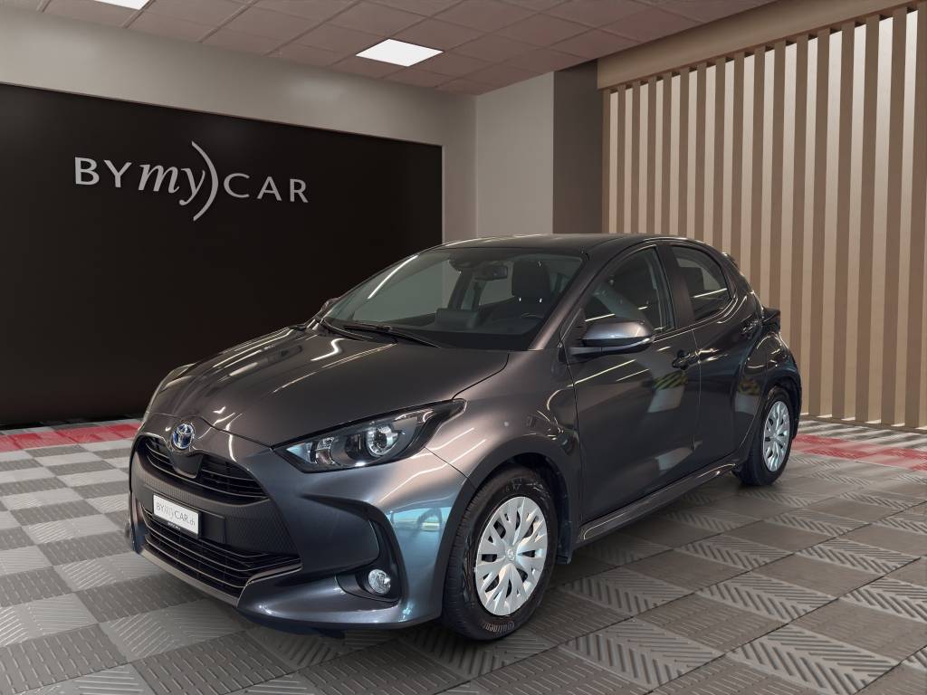 TOYOTA Yaris 1.5 Comfort e-CVT-image-0