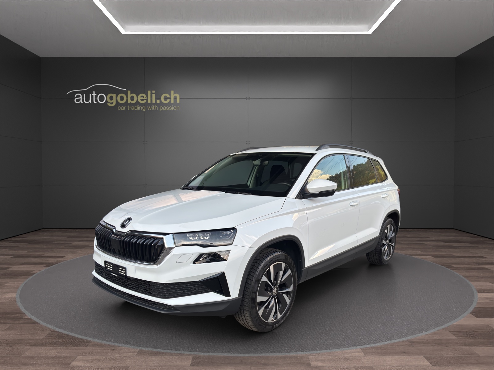 SKODA Karoq 2.0 TDI CR Style 4x4 DSG-image-0