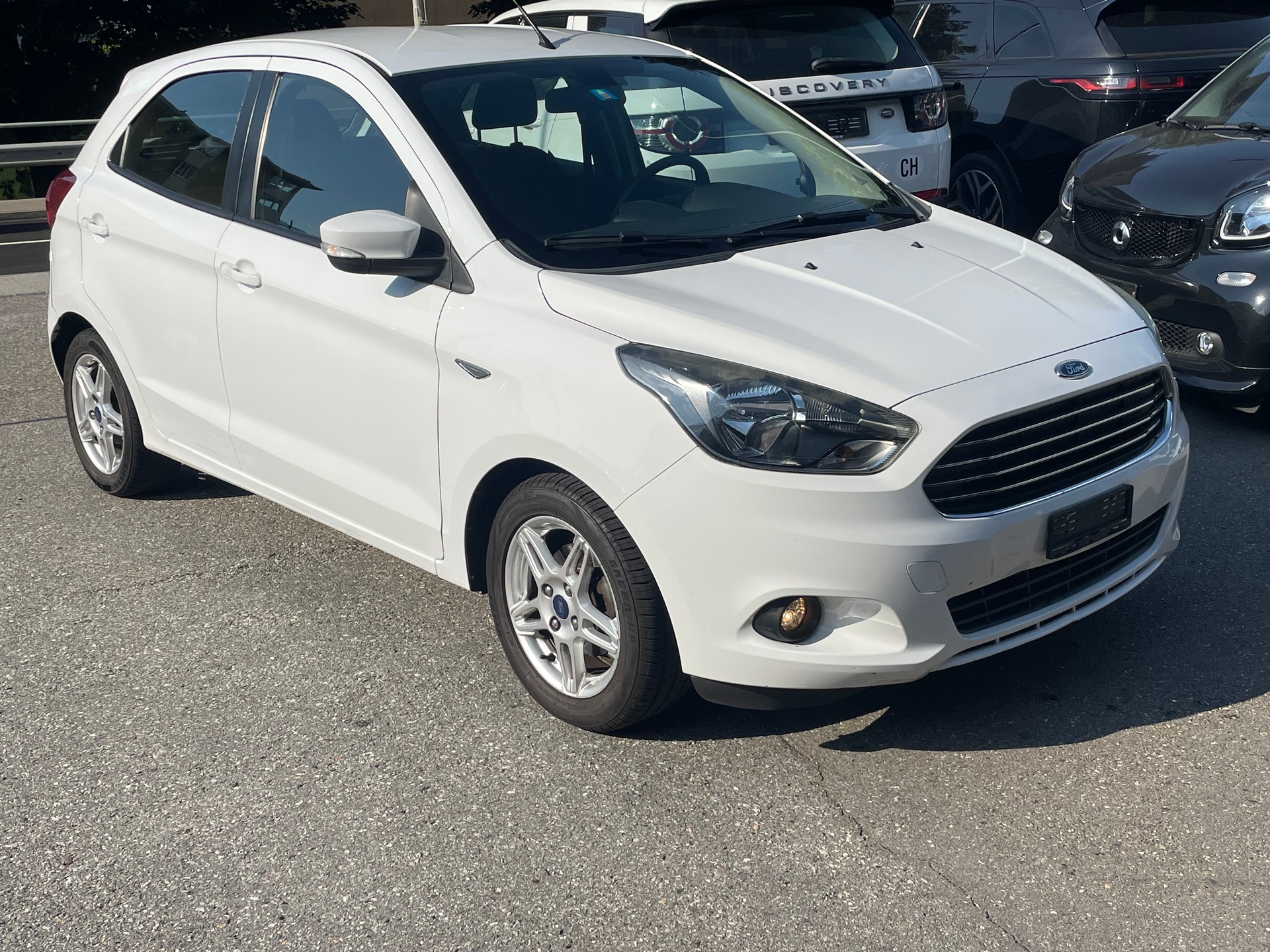 FORD KA+ 1.2 Ti-VCT White Edition-image-11