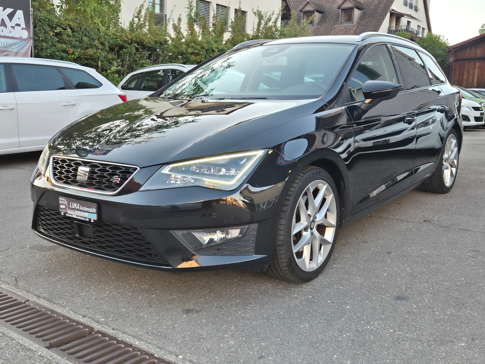 SEAT Leon ST 1.8 TSI FR DSG-image-0