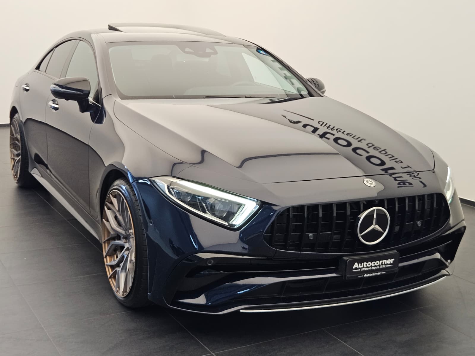 MERCEDES-BENZ CLS 450 4Matic AMG Line 9G-Tronic-image-4
