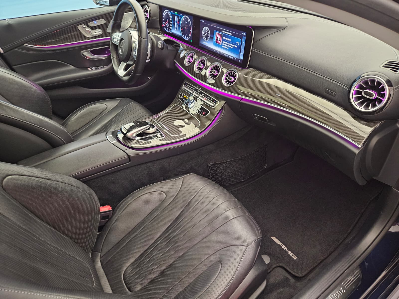 MERCEDES-BENZ CLS 450 4Matic AMG Line 9G-Tronic-image-12
