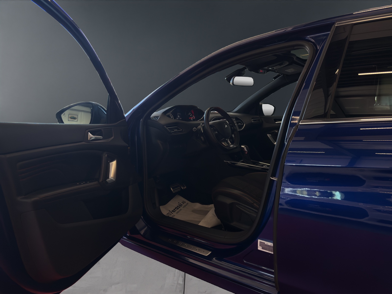 PEUGEOT 308 1.2 THP GT Line Automatic-image-23