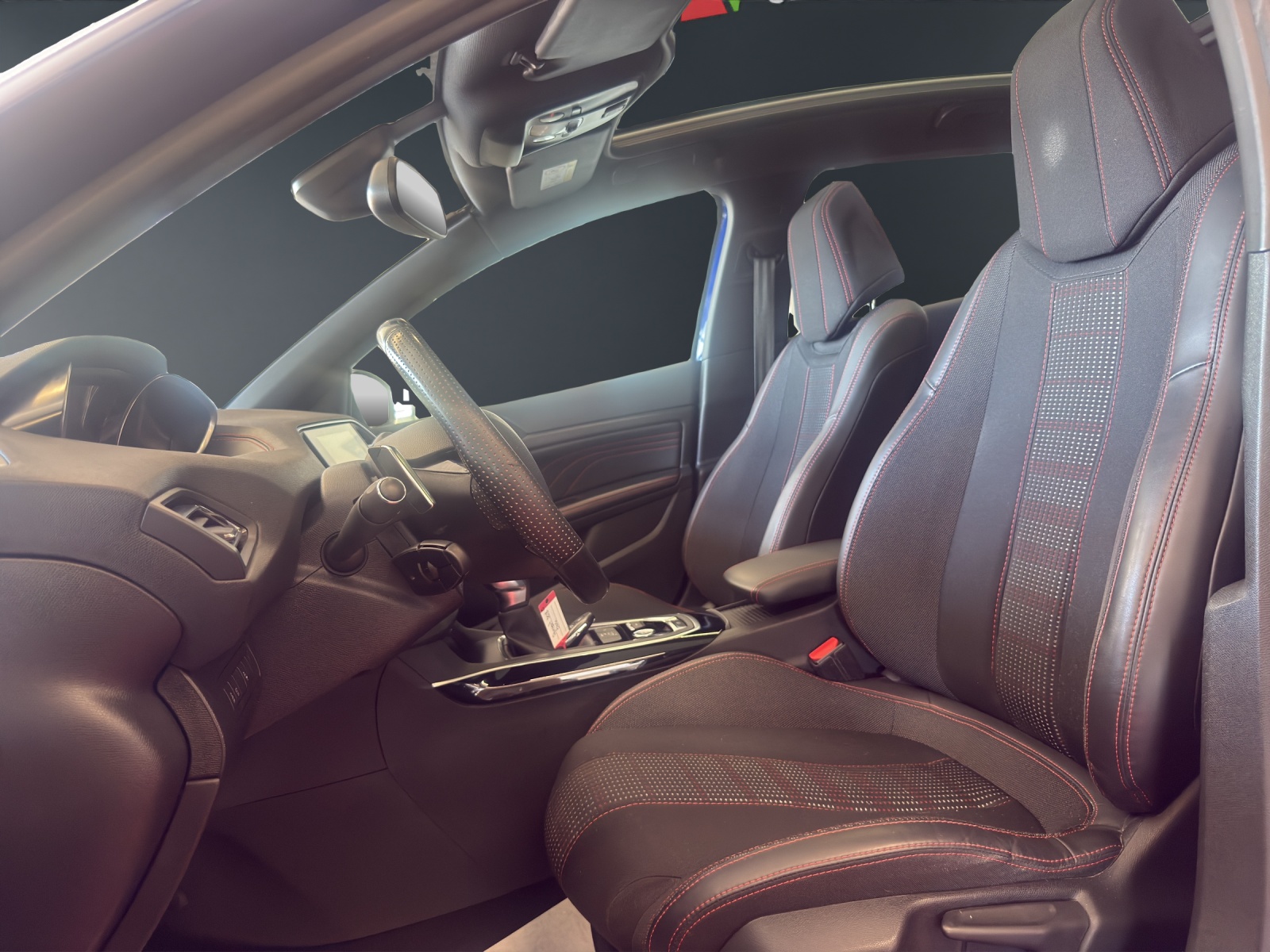PEUGEOT 308 1.2 THP GT Line Automatic-image-14