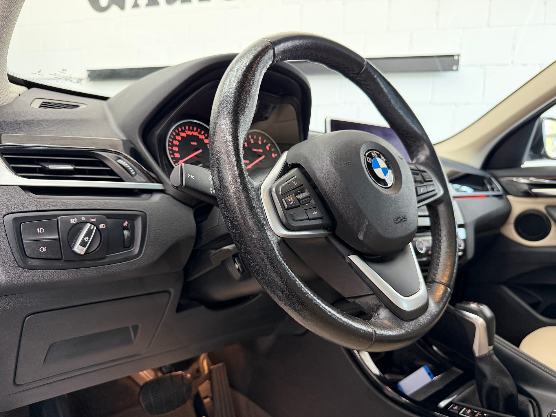 BMW X1 xDrive 20i xLine Steptronic⭐️-image-9