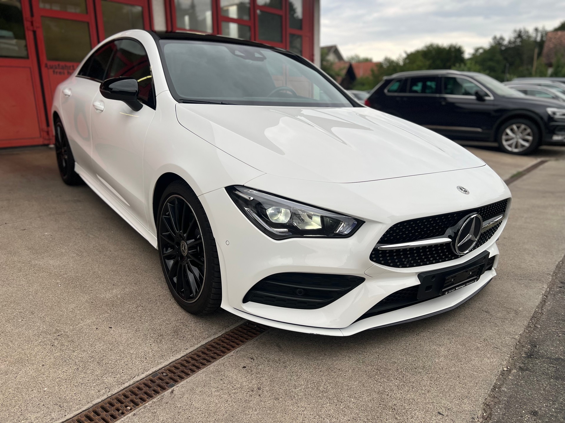 MERCEDES-BENZ CLA 250 AMG Line 7G-DCT-image-9