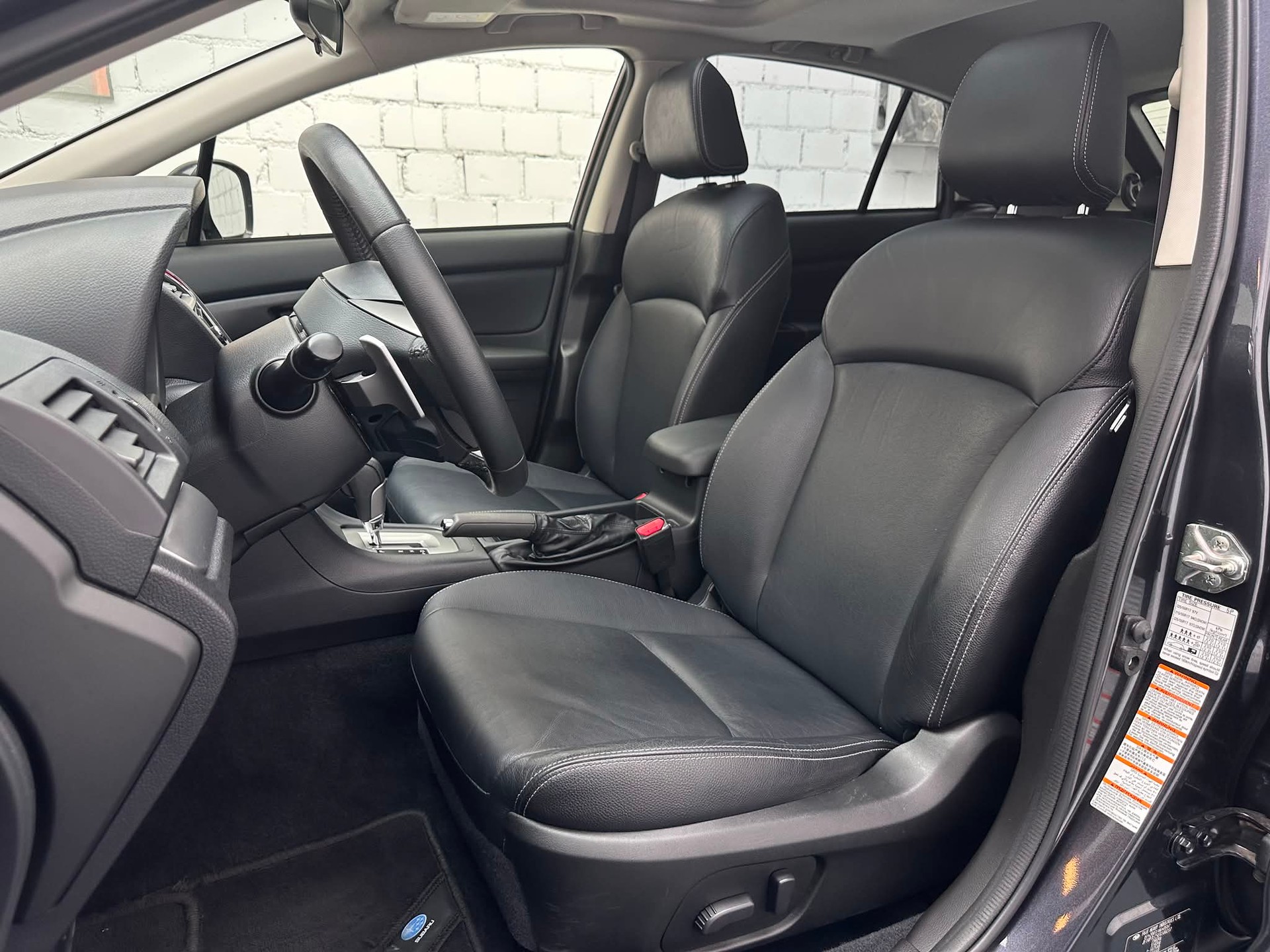 SUBARU XV 2.0 Swiss One AWD CVT-image-9