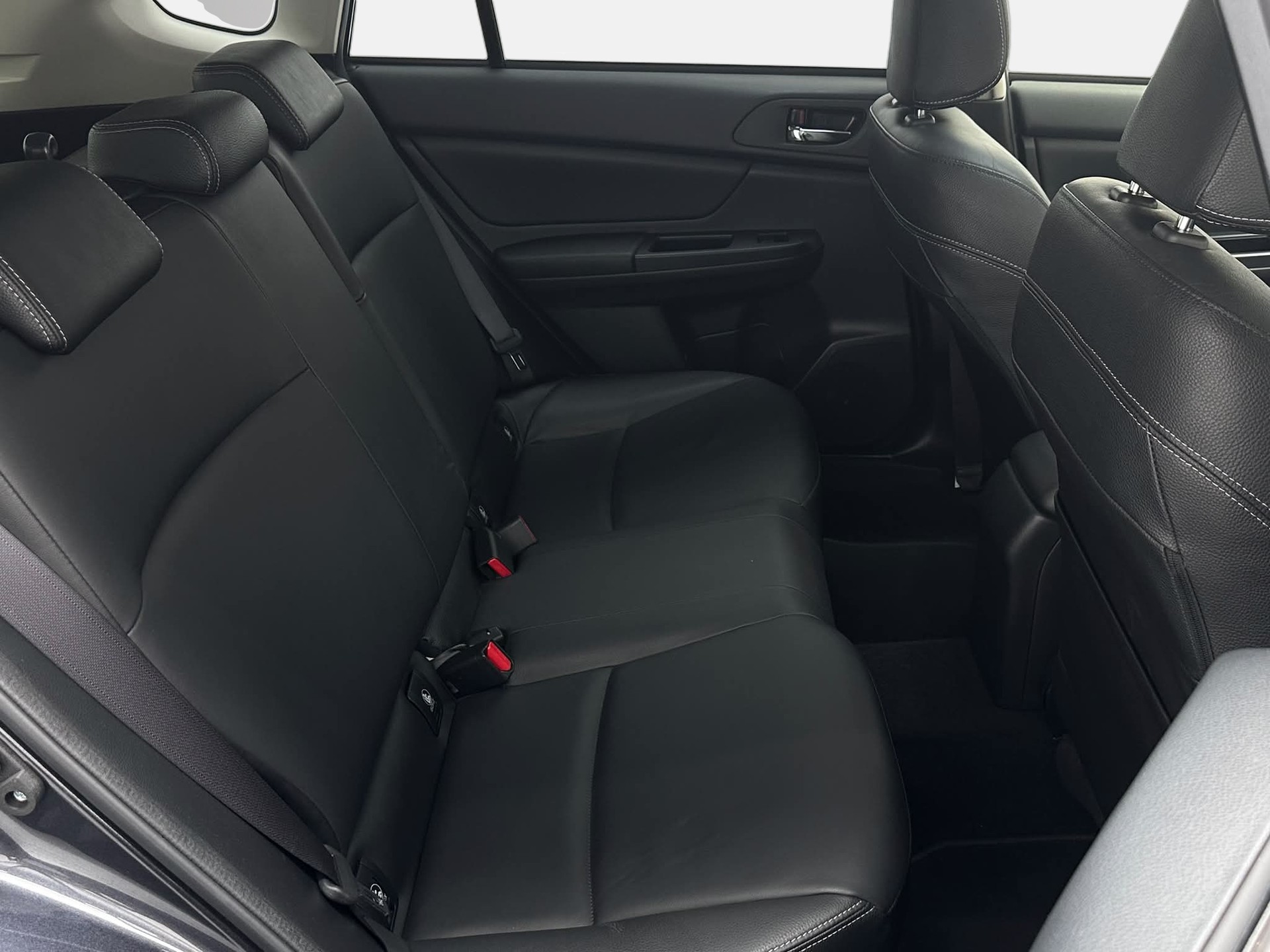 SUBARU XV 2.0 Swiss One AWD CVT-image-14