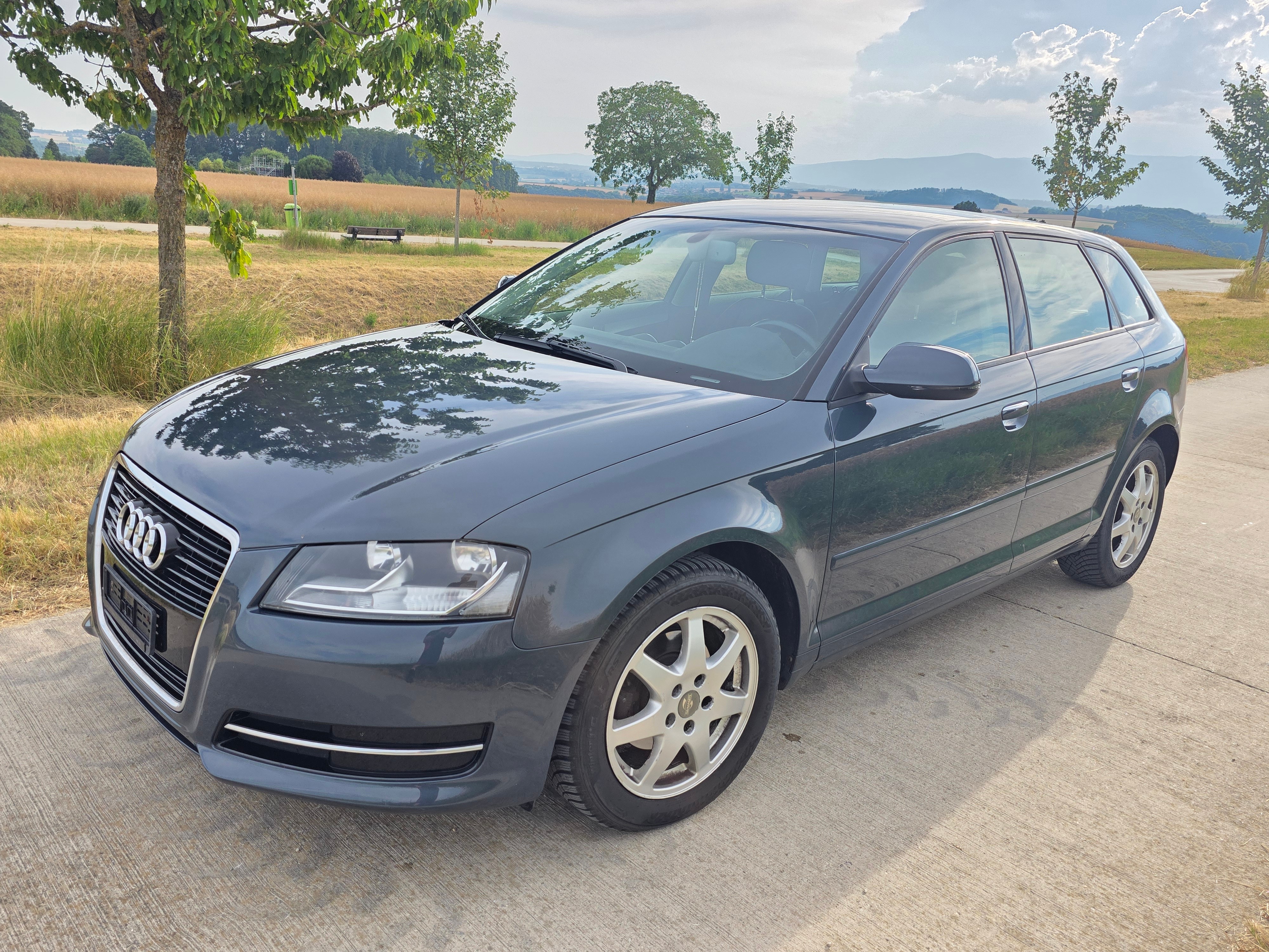 Car photo