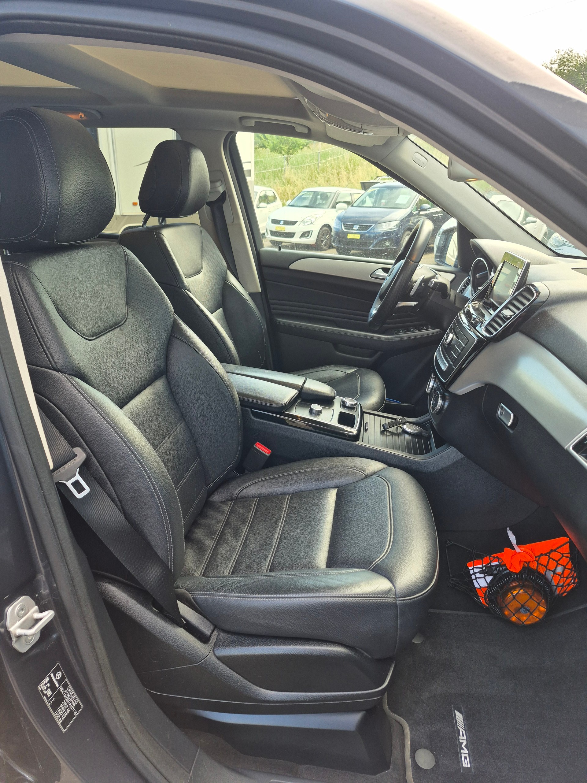 MERCEDES-BENZ GLE 250 d 4Matic 9G-Tronic-image-14