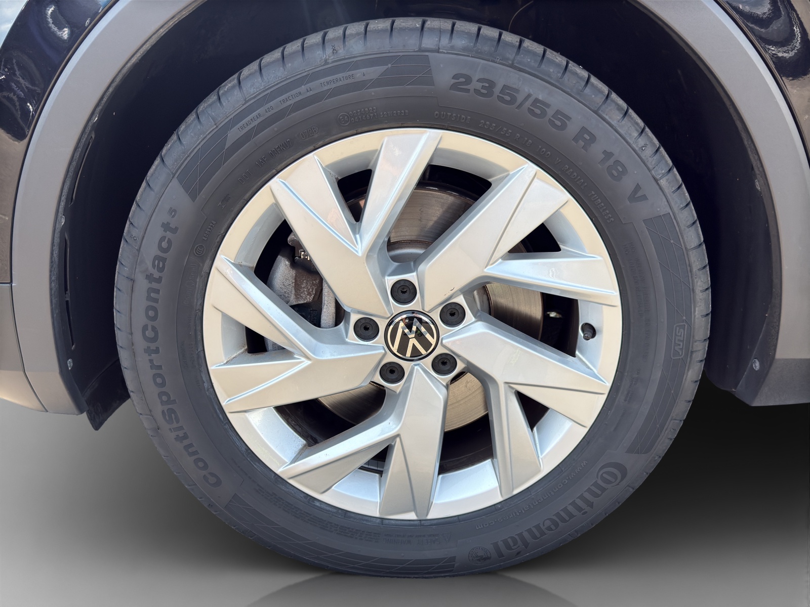VW Tiguan 2.0TSI Elegance 4Motion DSG-image-13
