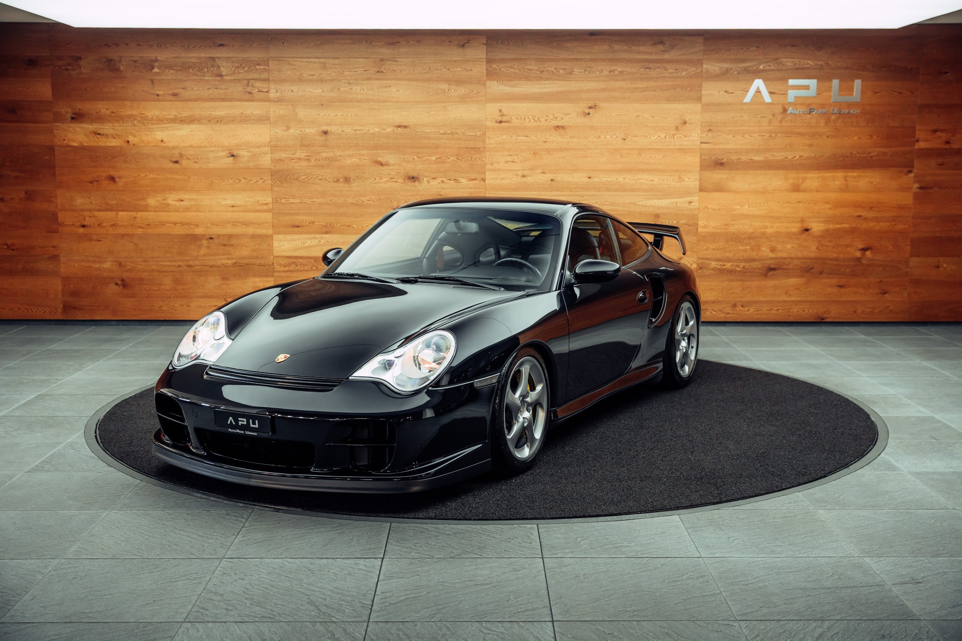 PORSCHE 911 GT2-image-3