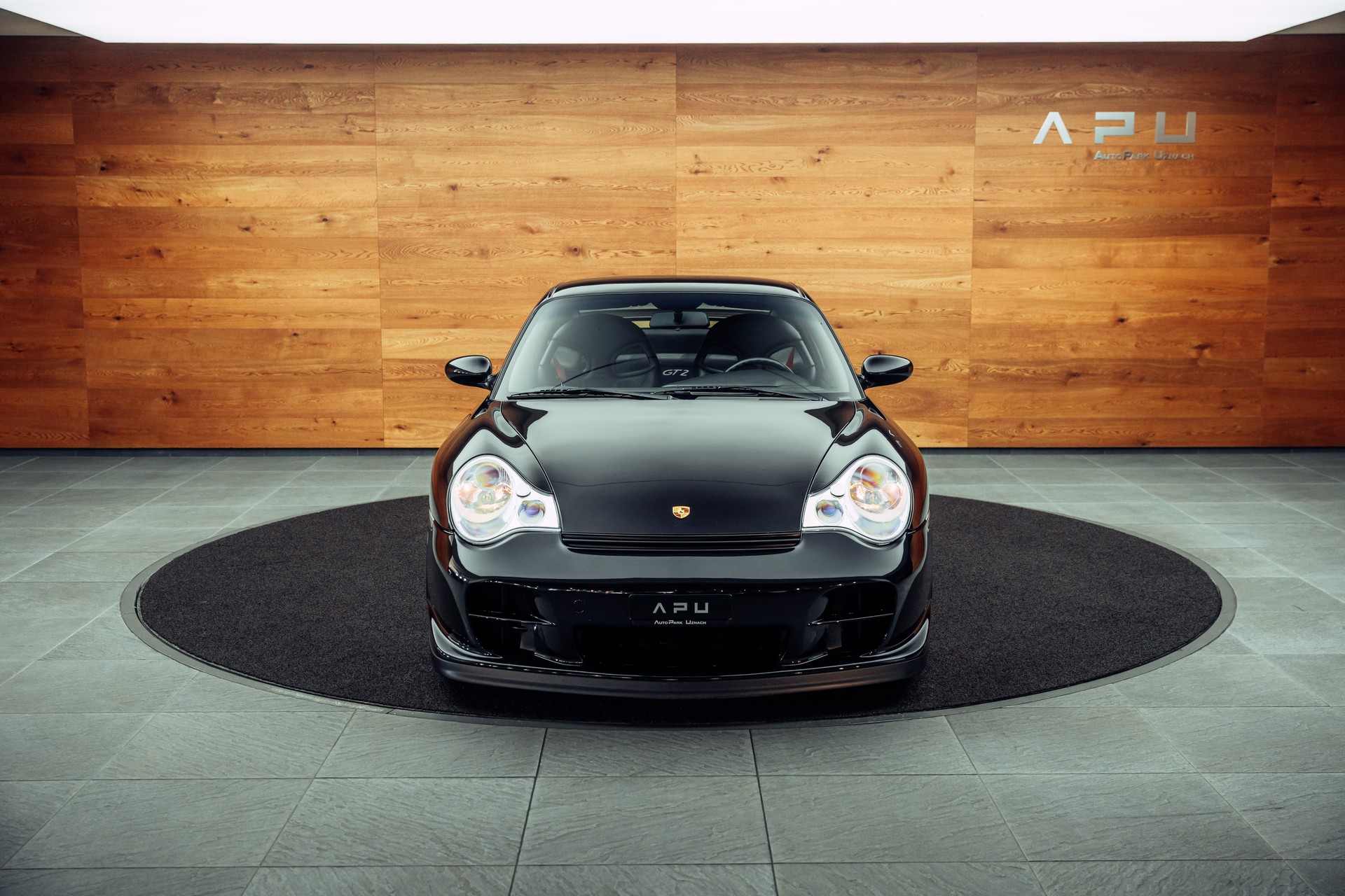 PORSCHE 911 GT2-image-16