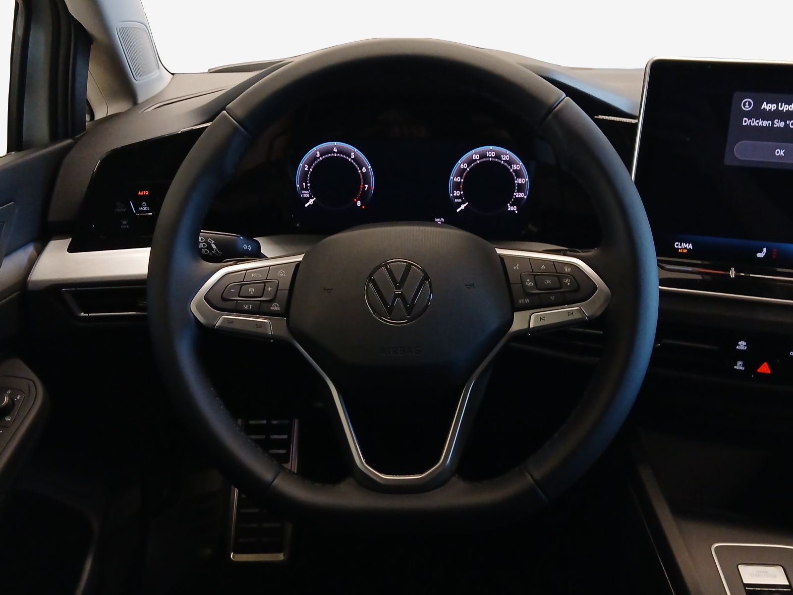 VW Golf 1.5 e TSI mHEV United DSG-image-9