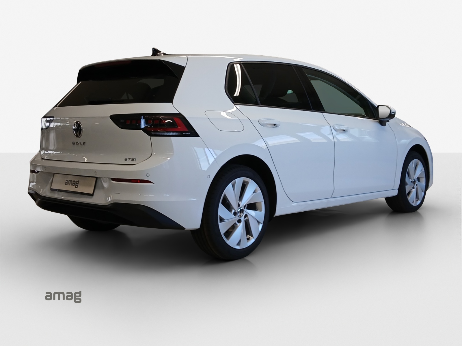 VW Golf 1.5 e TSI mHEV United DSG-image-4