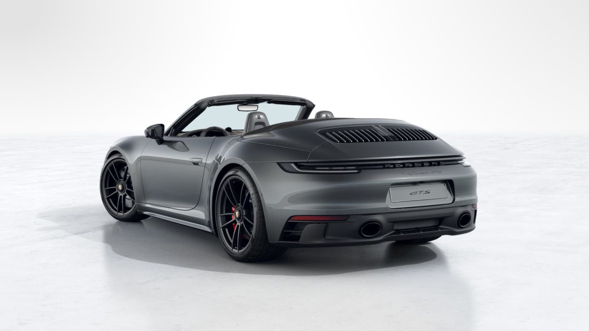 PORSCHE 911 Carrera 2 GTS Cabriolet-image-2