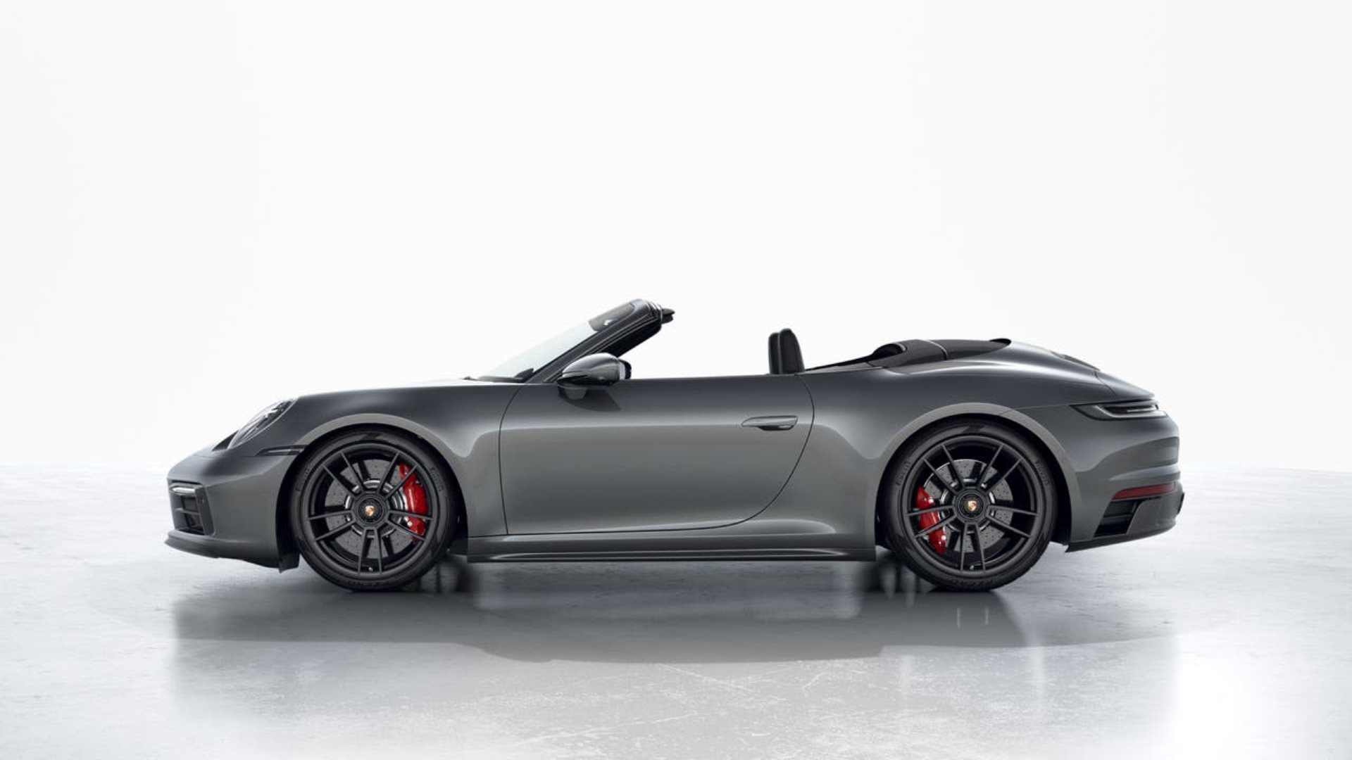 PORSCHE 911 Carrera 2 GTS Cabriolet-image-1