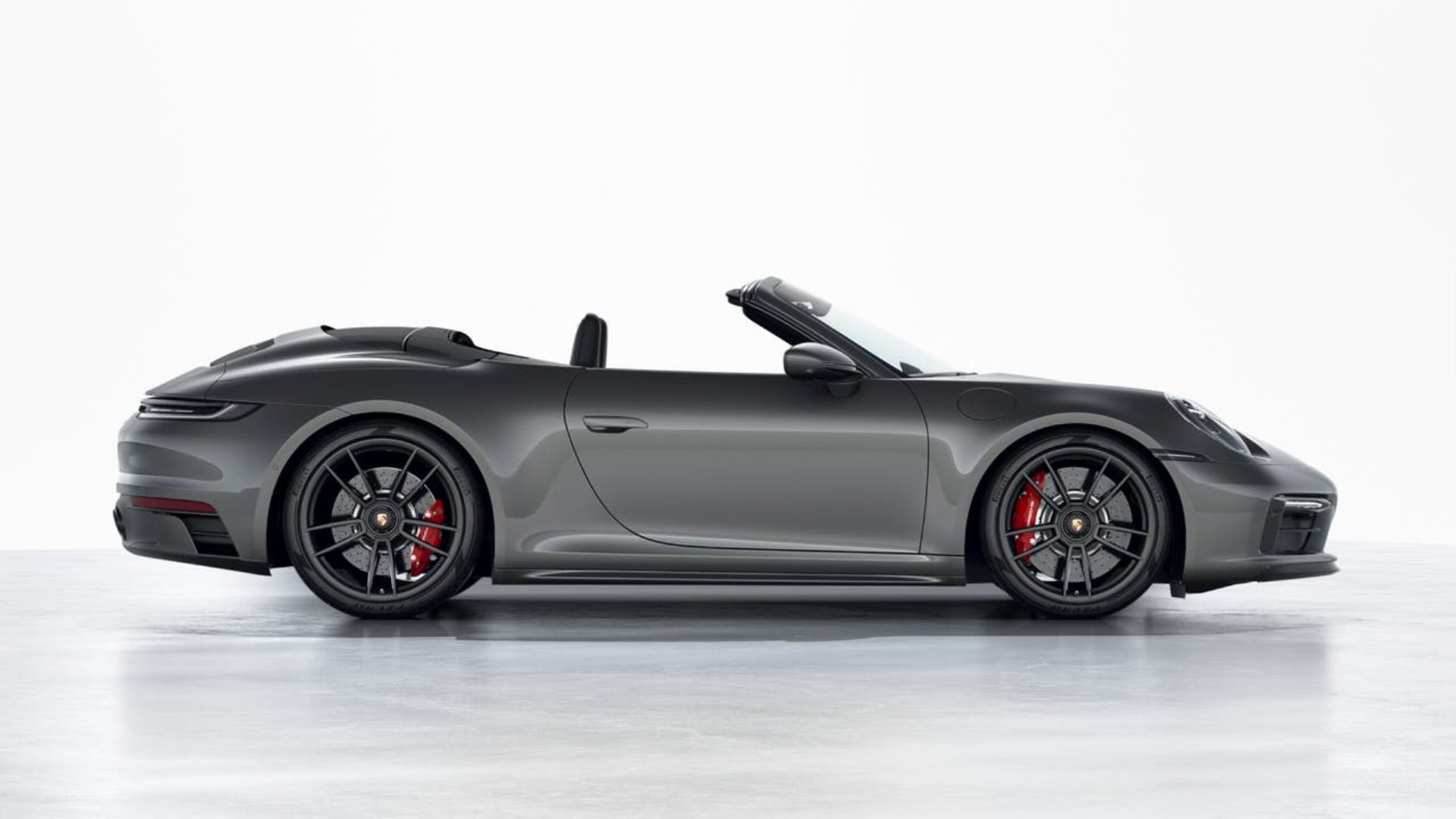 PORSCHE 911 Carrera 2 GTS Cabriolet-image-4