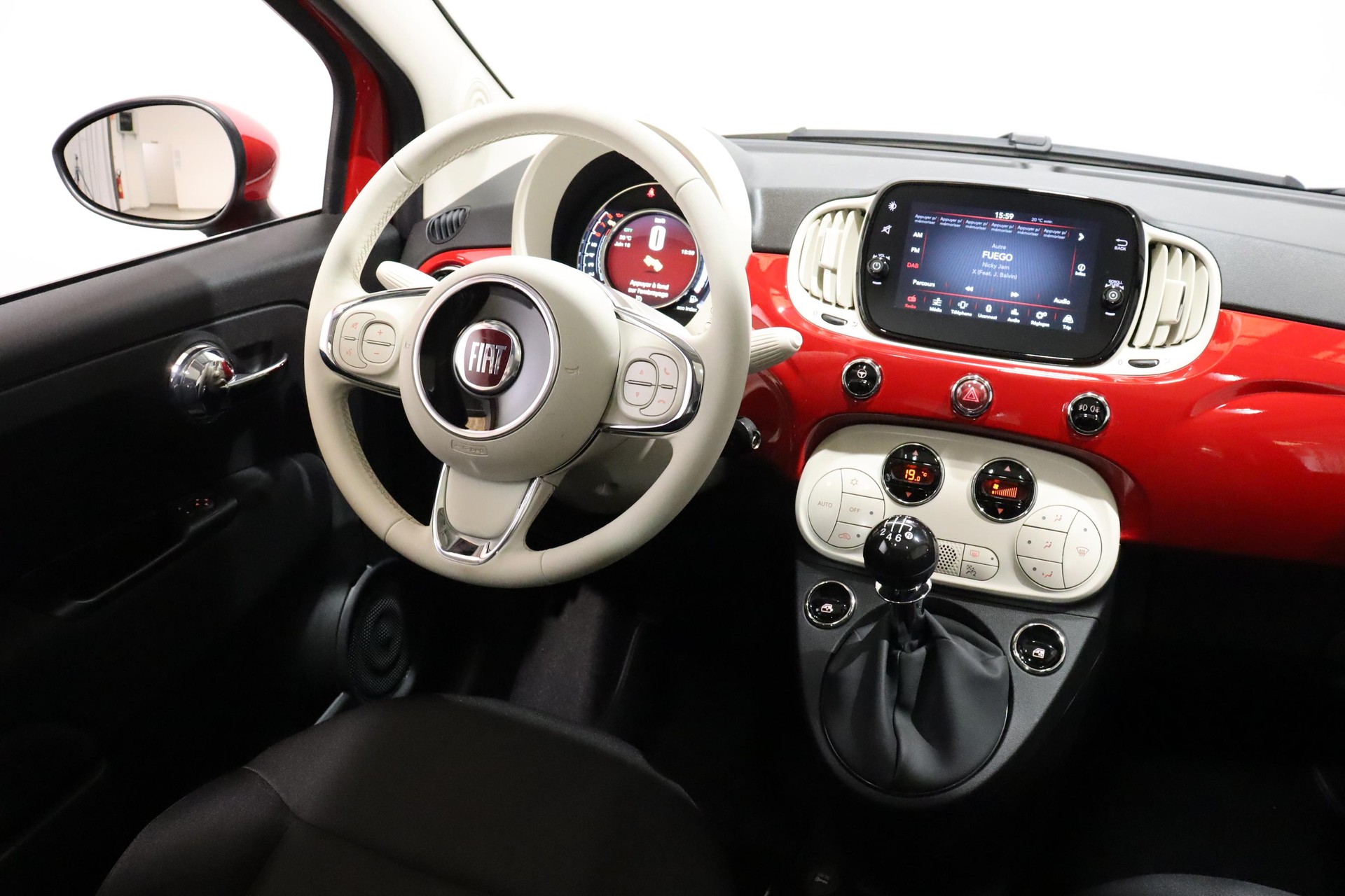 FIAT 500 1.0 Hybrid Lounge-image-7