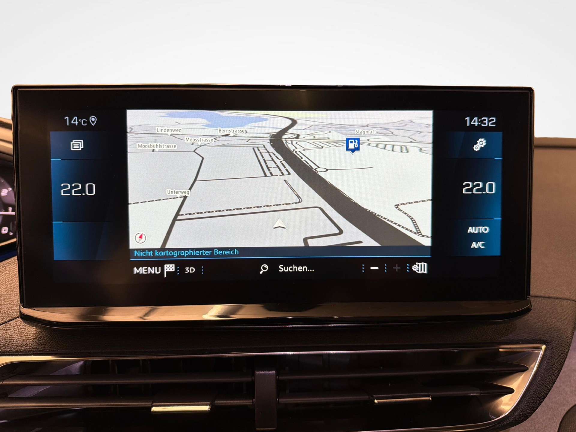 PEUGEOT 3008 1.2 PureTech GT Pack-image-15