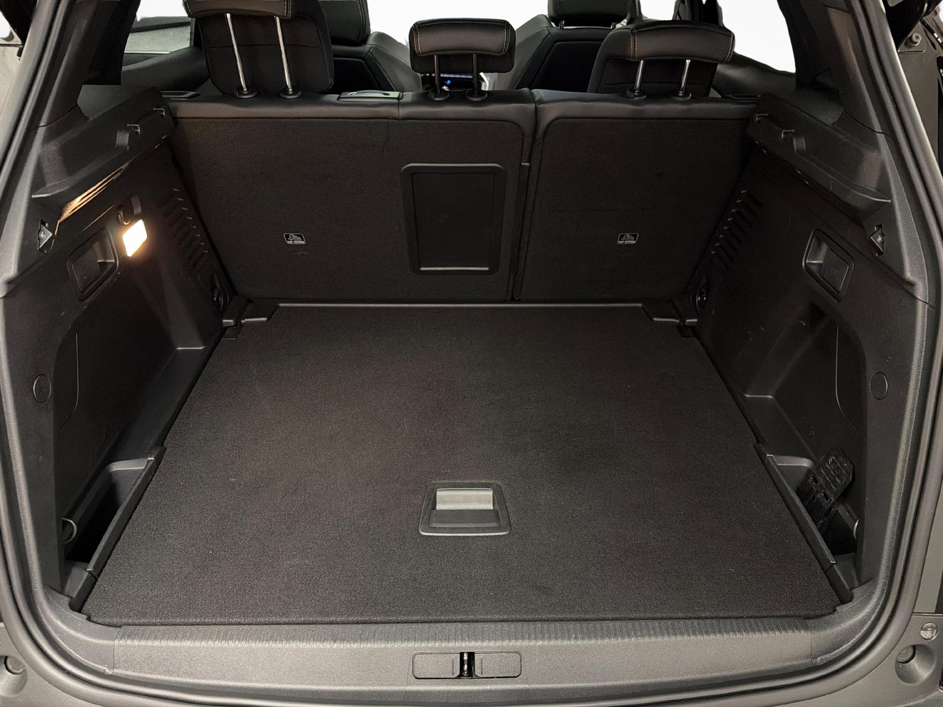 PEUGEOT 3008 1.2 PureTech GT Pack-image-18