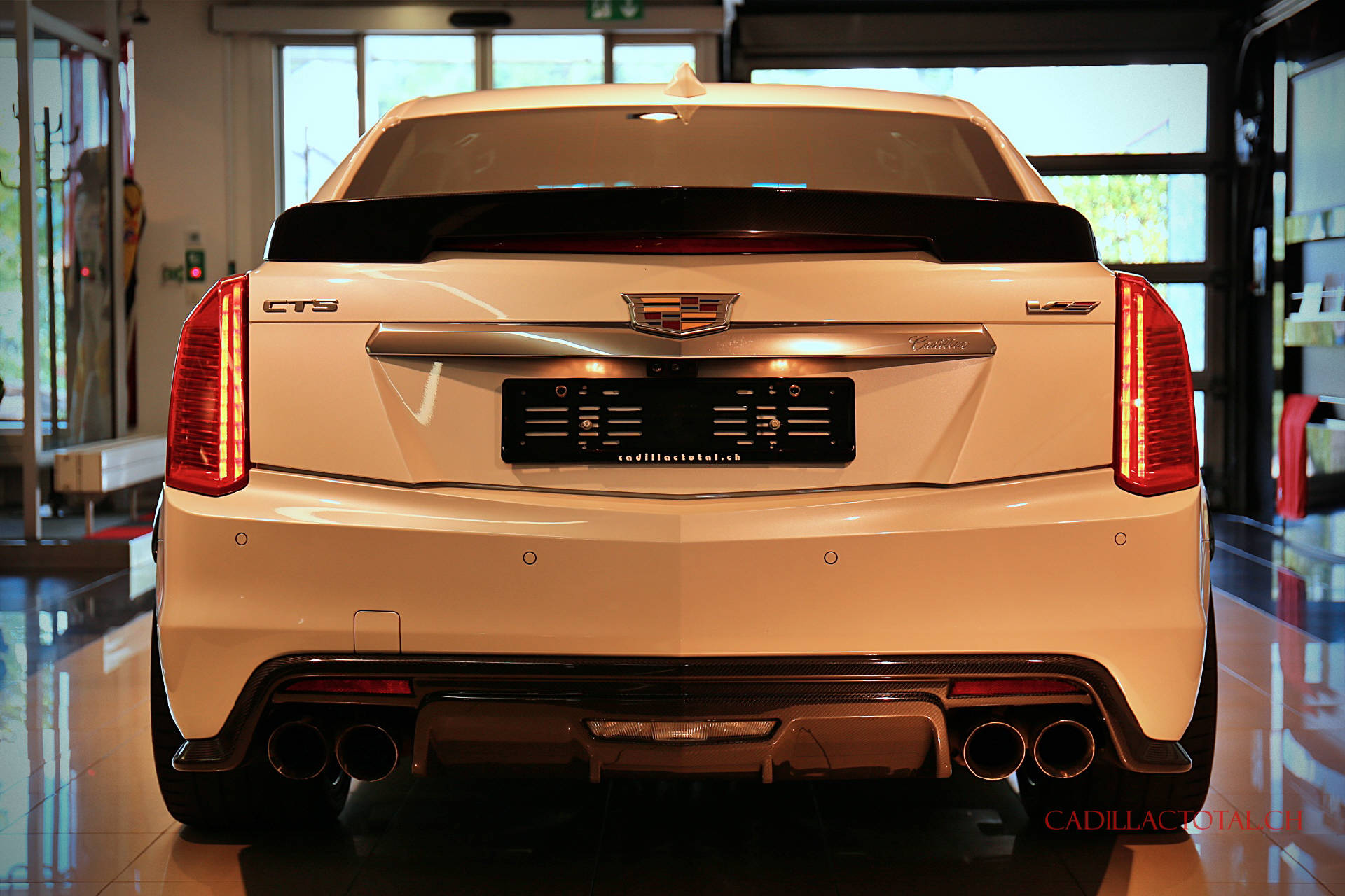 CADILLAC CTS-V 6.2 V8 Carbon Black Edition-image-7