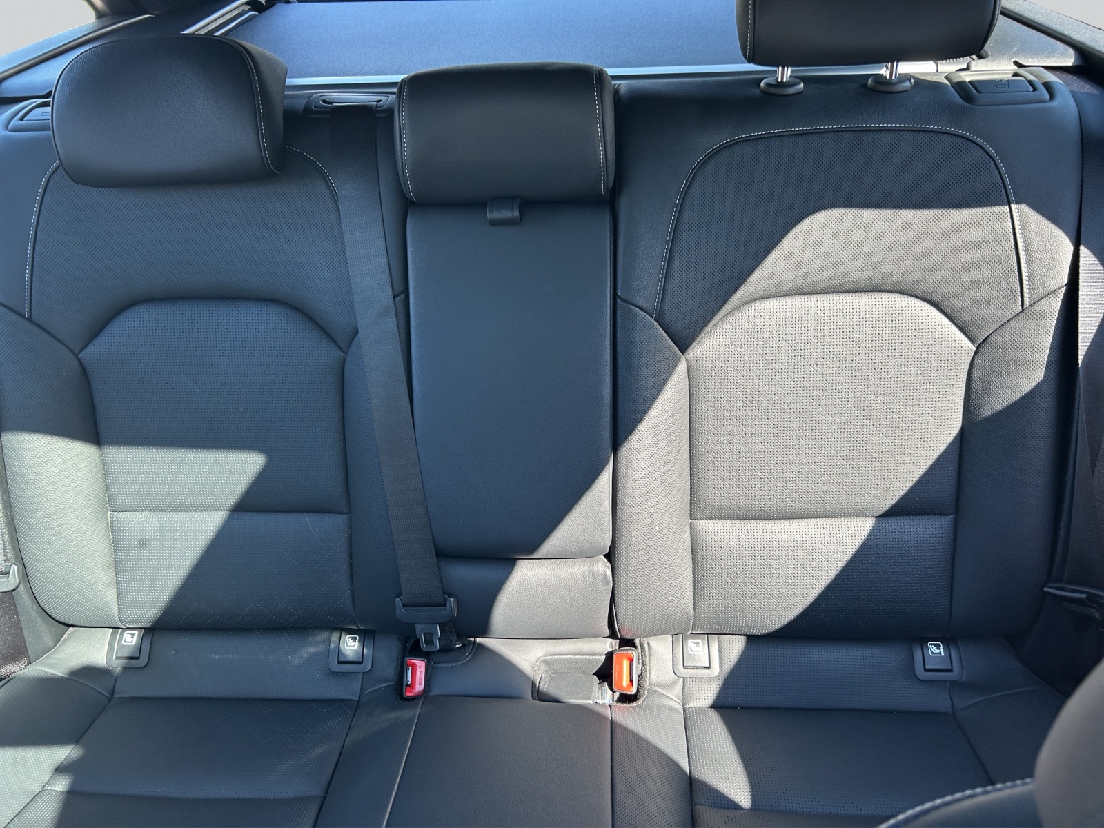 KIA Ceed SW 1.5 T-GDi GT-Line-image-8