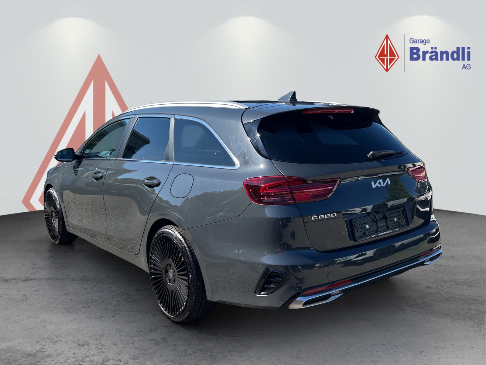 KIA Ceed SW 1.5 T-GDi GT-Line-image-3