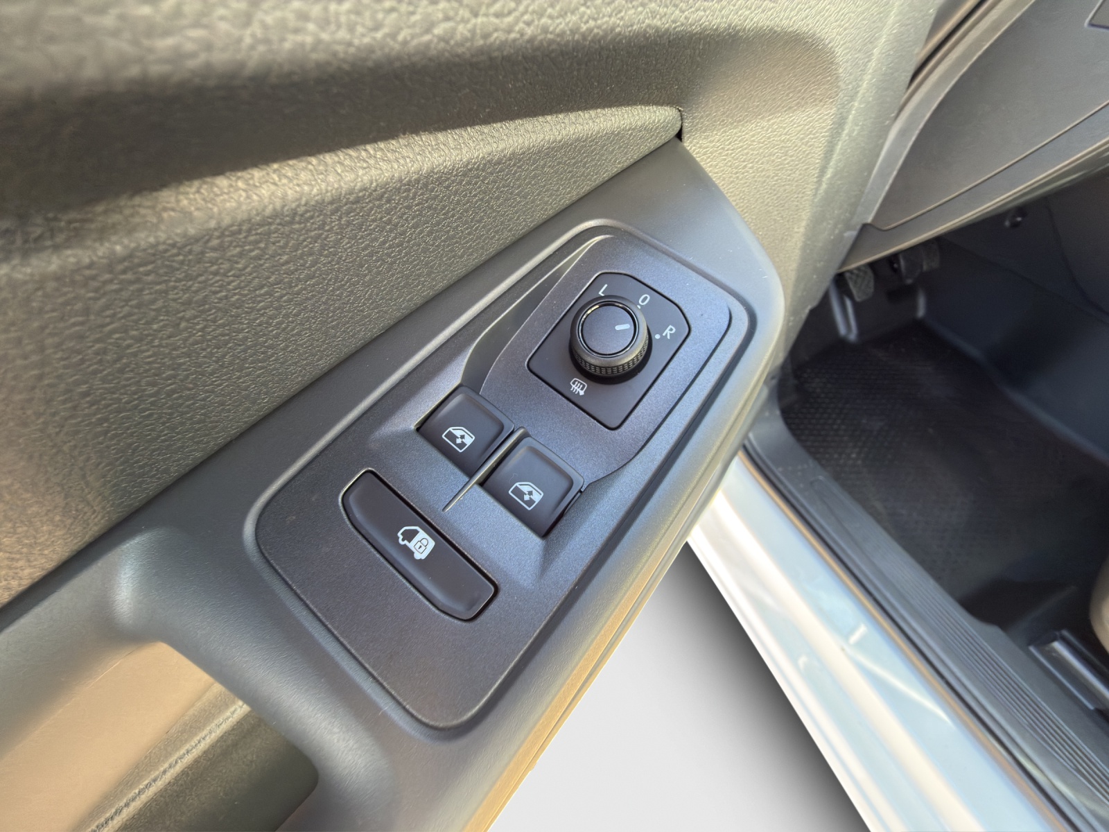 VW Caddy Cargo 2.0TDI 4Motion-image-15