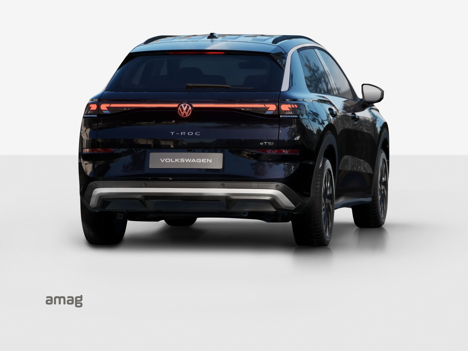 VW T-Roc 1.5 eTSI mHEV Life DSG-image-3